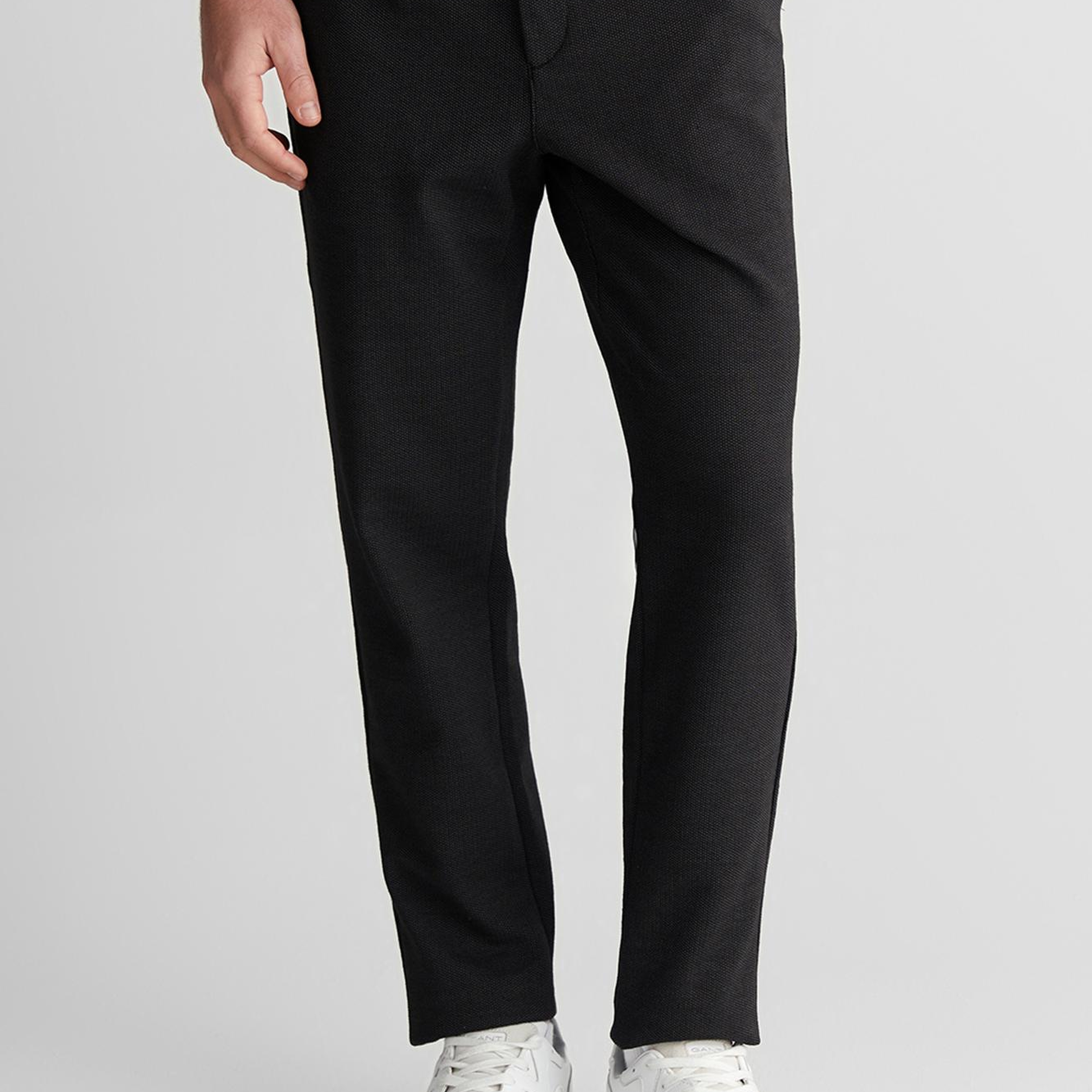 GANT Erkek Siyah Regular Fit Jogger Pantolon