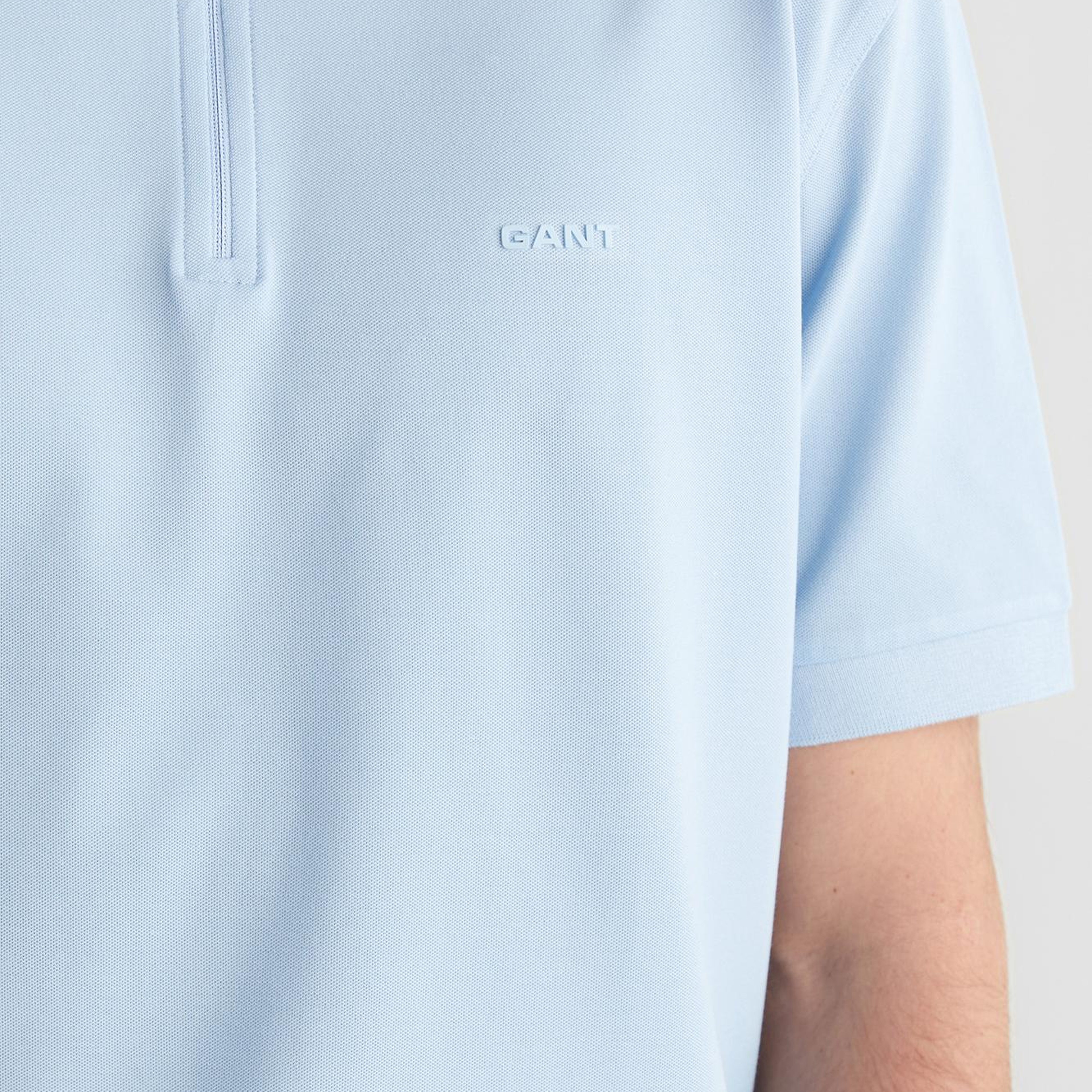GANT Erkek Mavi Regular Fit Yarım Fermuarlı Baskılı Polo Yaka T-Shirt