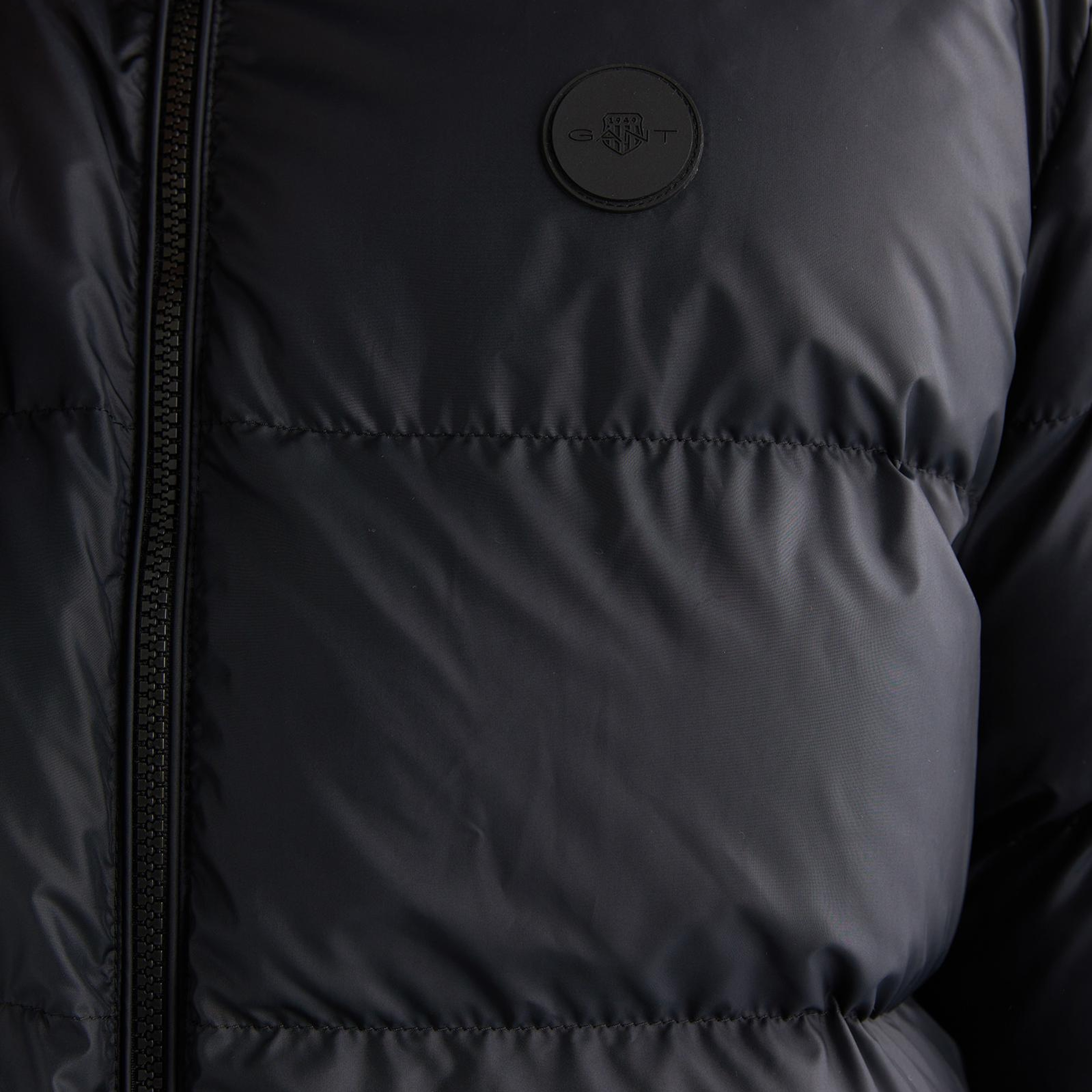 GANT Erkek Siyah Kapüşonlu Mont