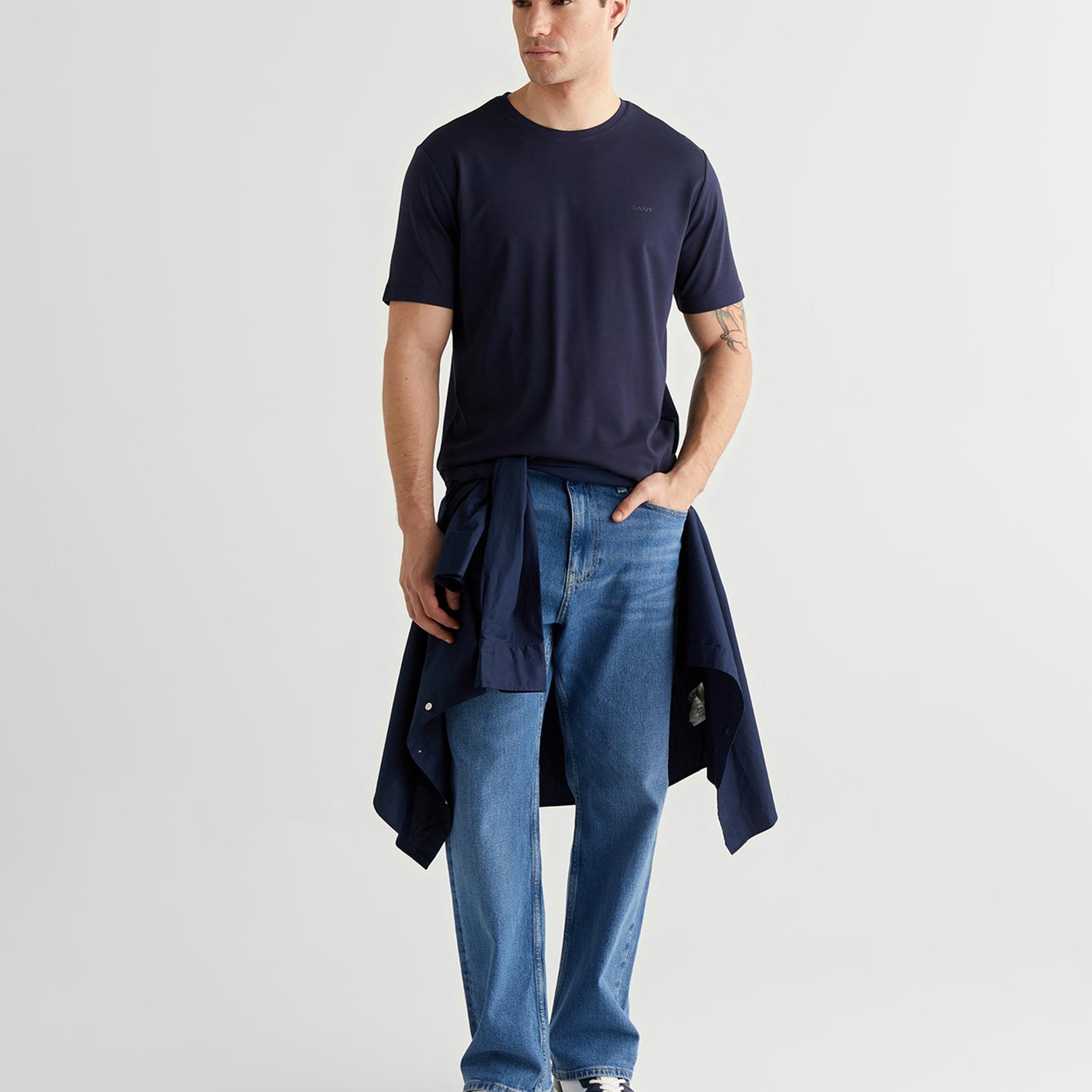 GANT Erkek Lacivert Baskılı Kısa Kollu T-Shirt