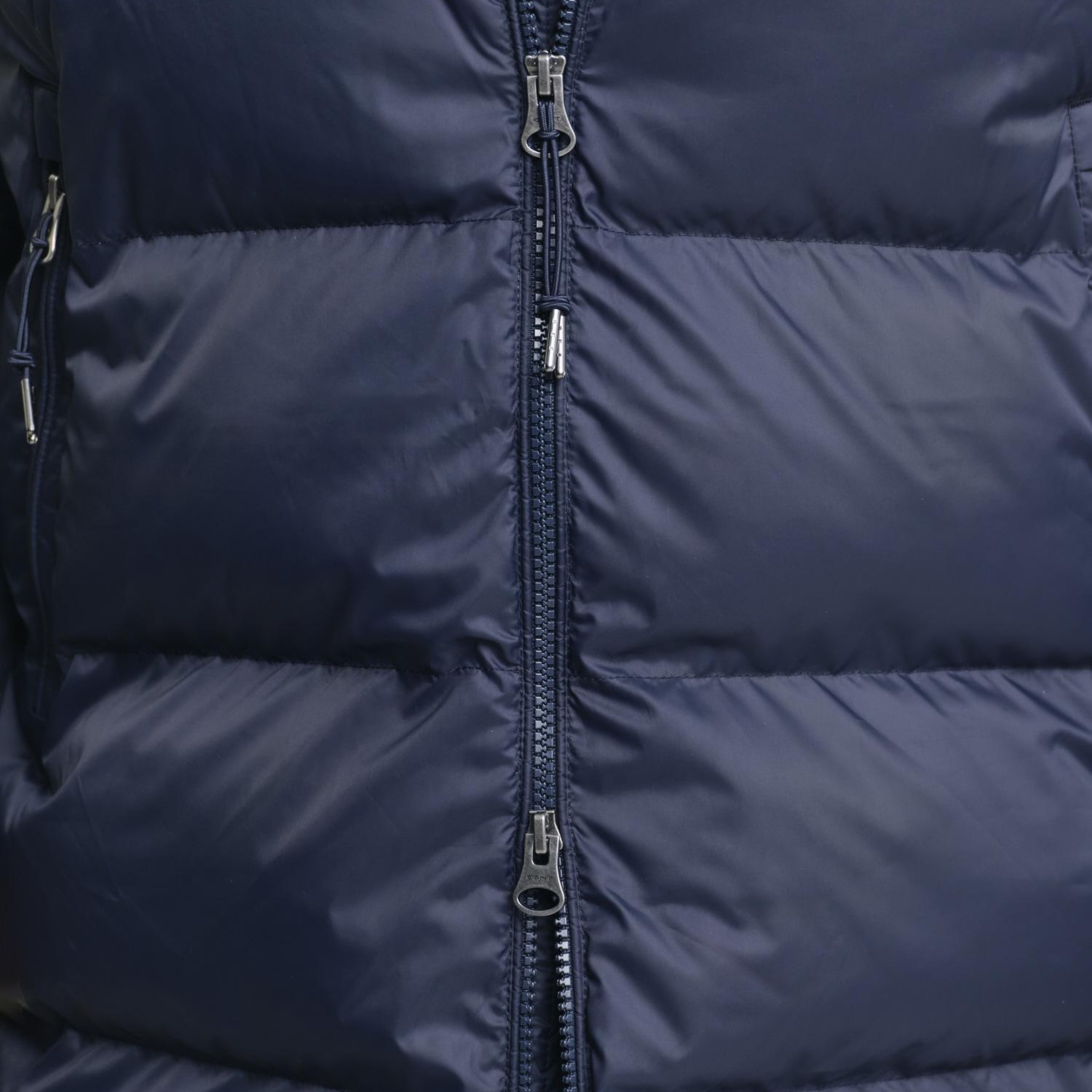 GANT Erkek Lacivert Kapüşonlu Mont