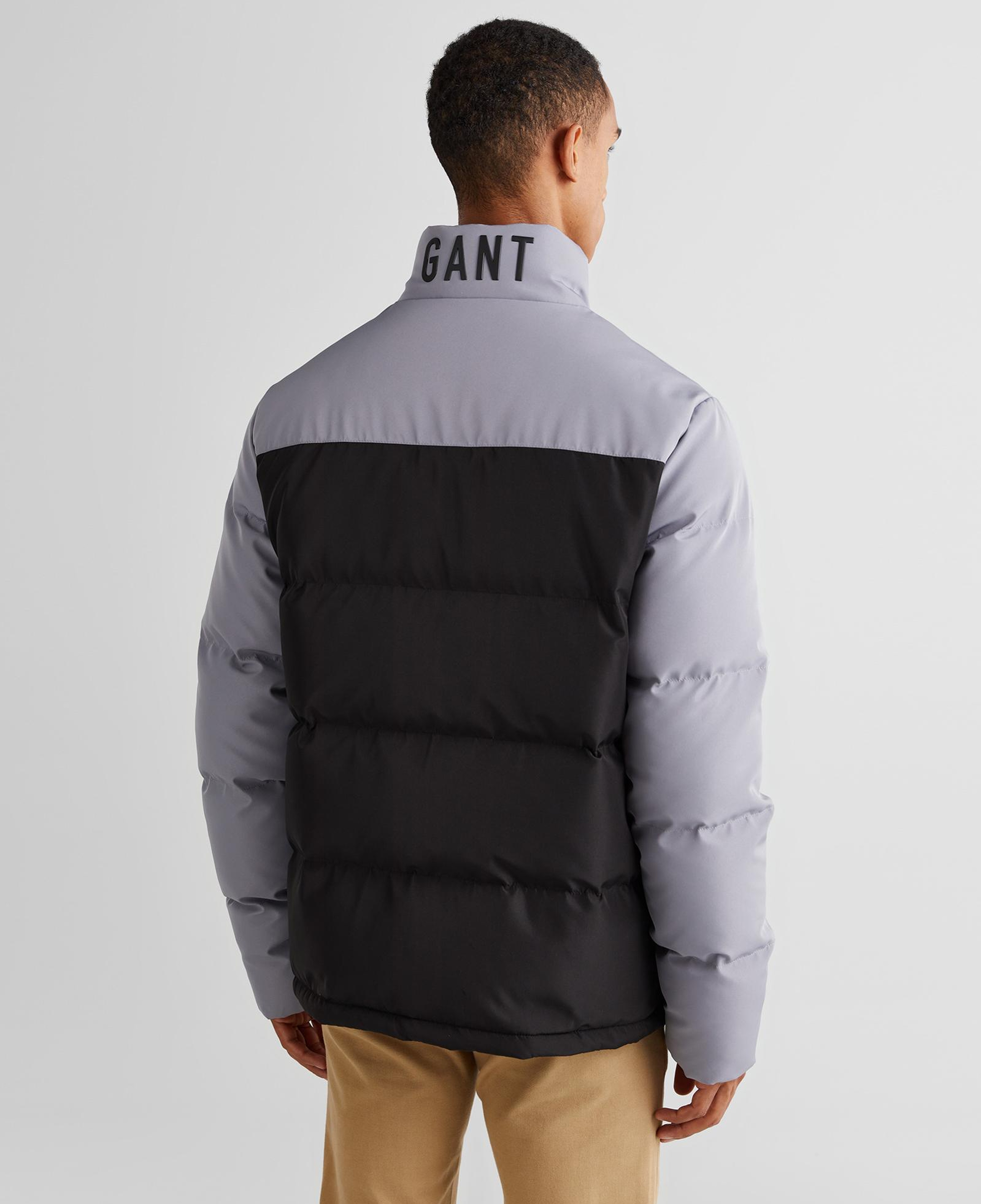 GANT Erkek Siyah Dik Yaka Logolu Mont