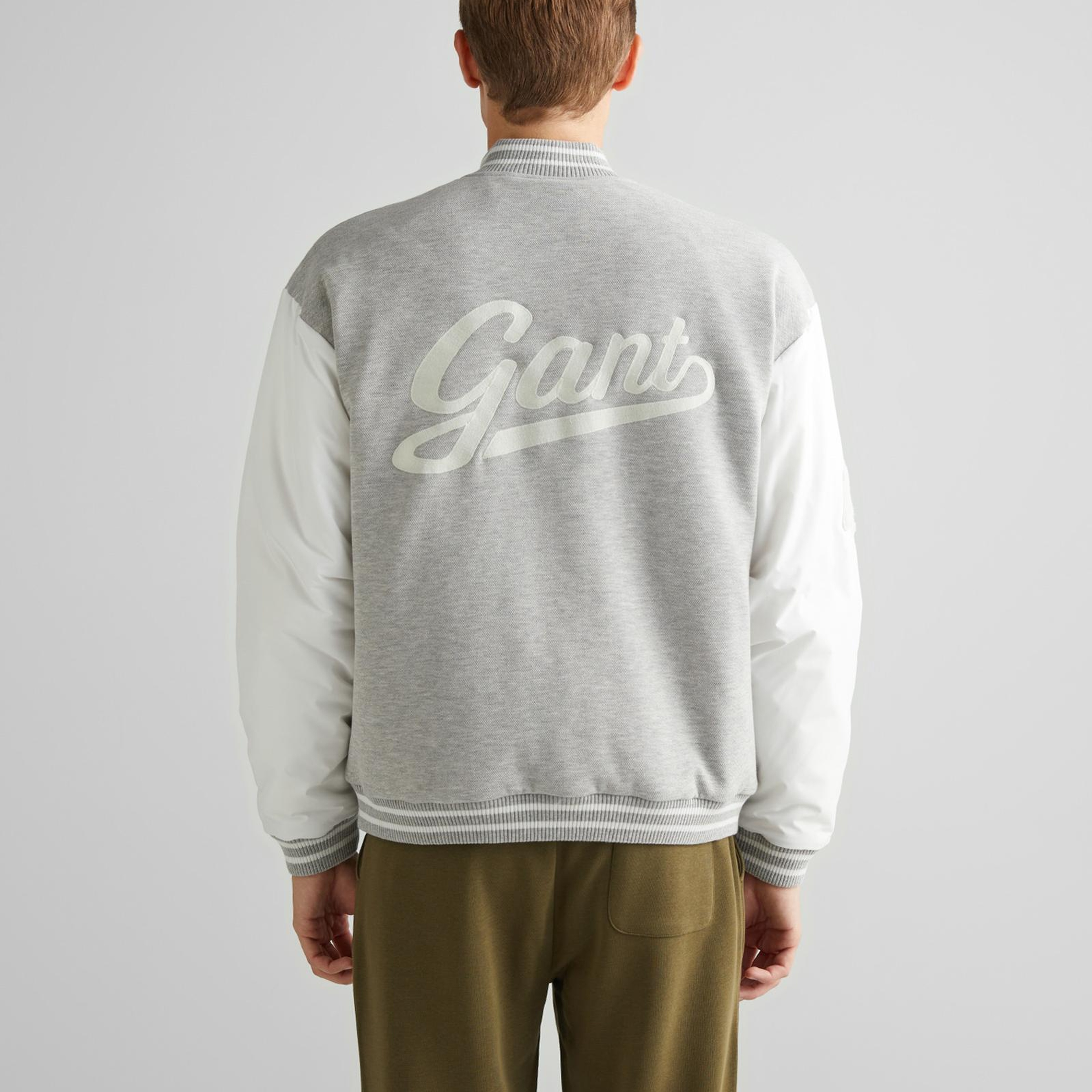 GANT Erkek Gri Relaxed Fit Hakim Yaka Logolu Bomber Ceket