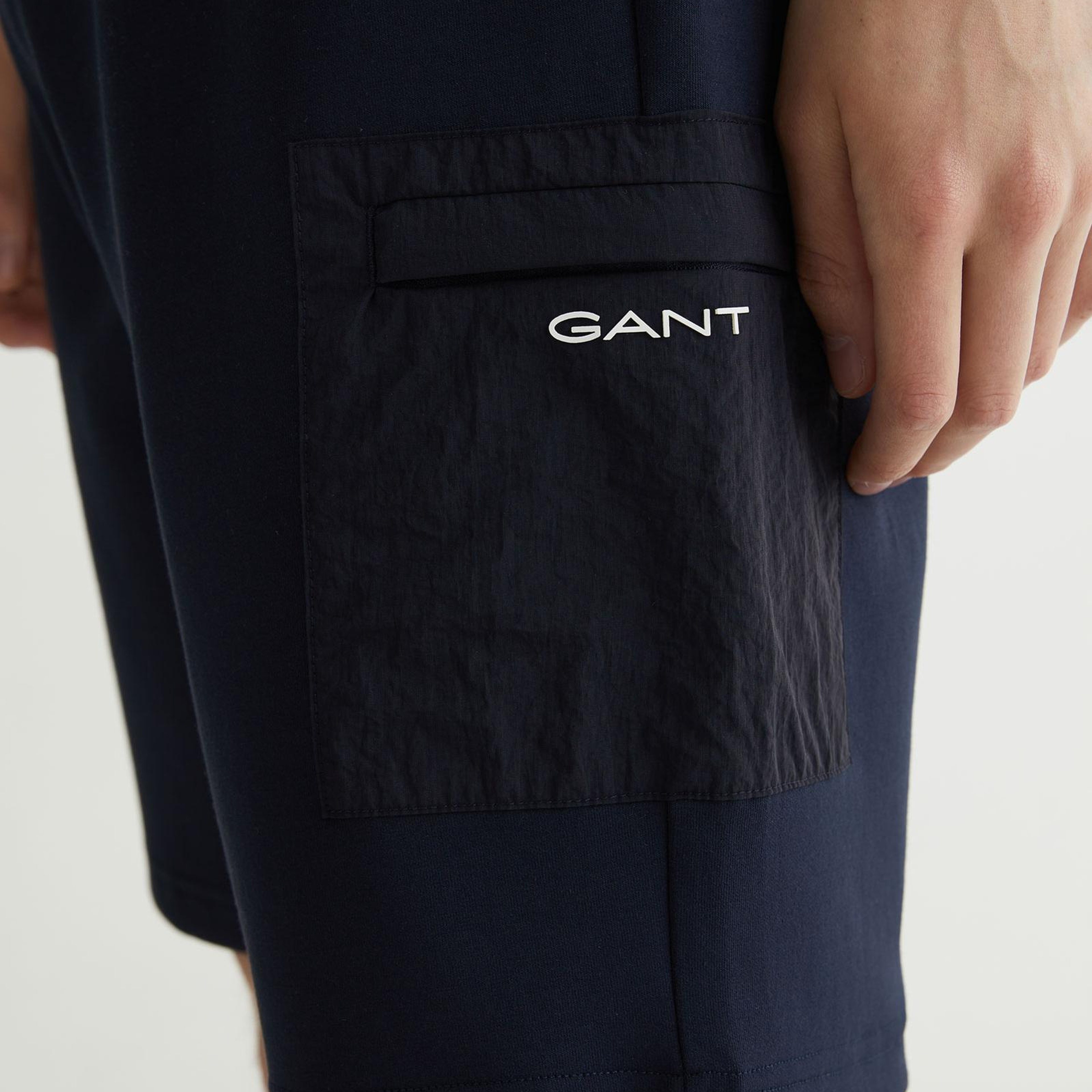 GANT Erkek Lacivert Regular Fit Şort