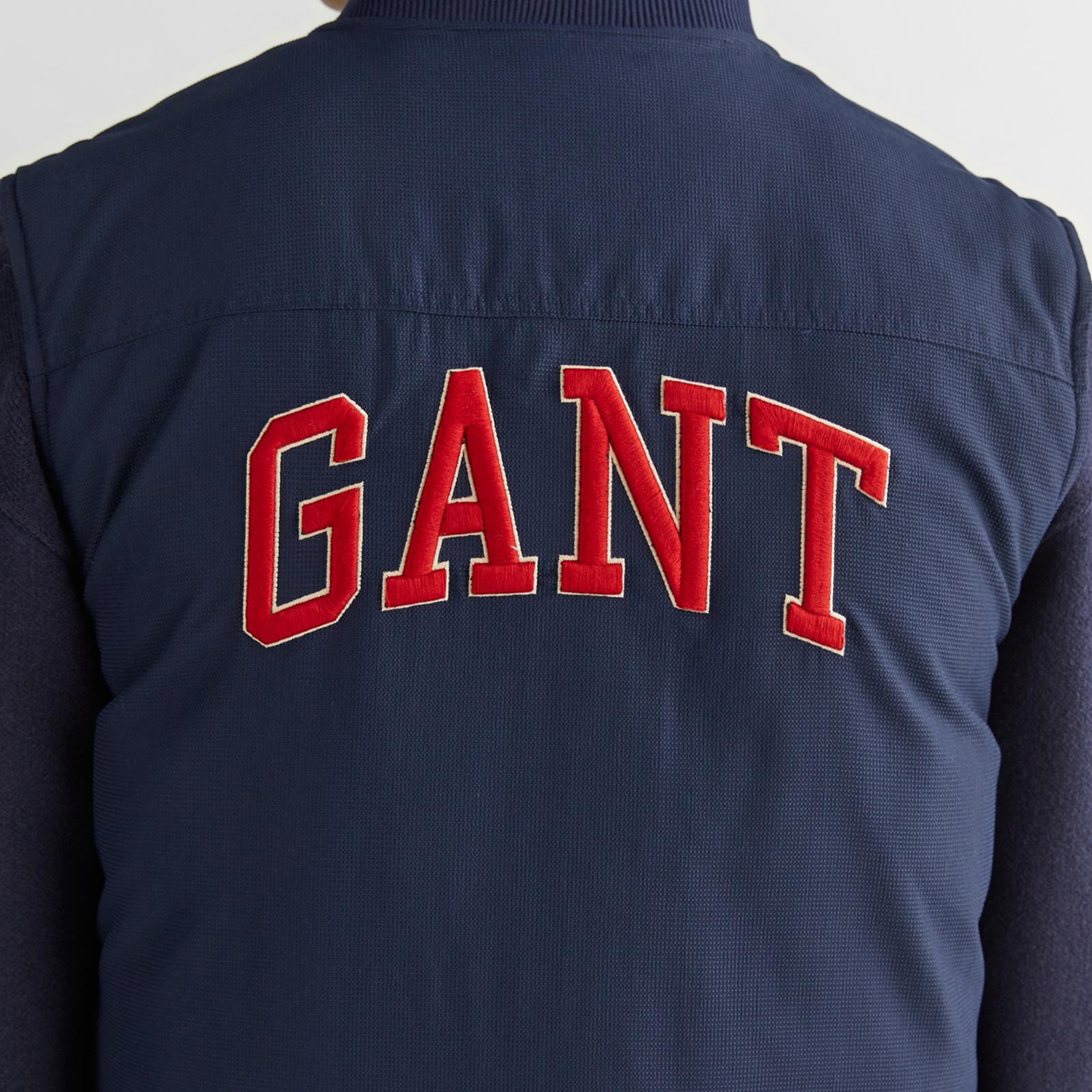 GANT Erkek Lacivert Hakim Yaka Logolu Yelek