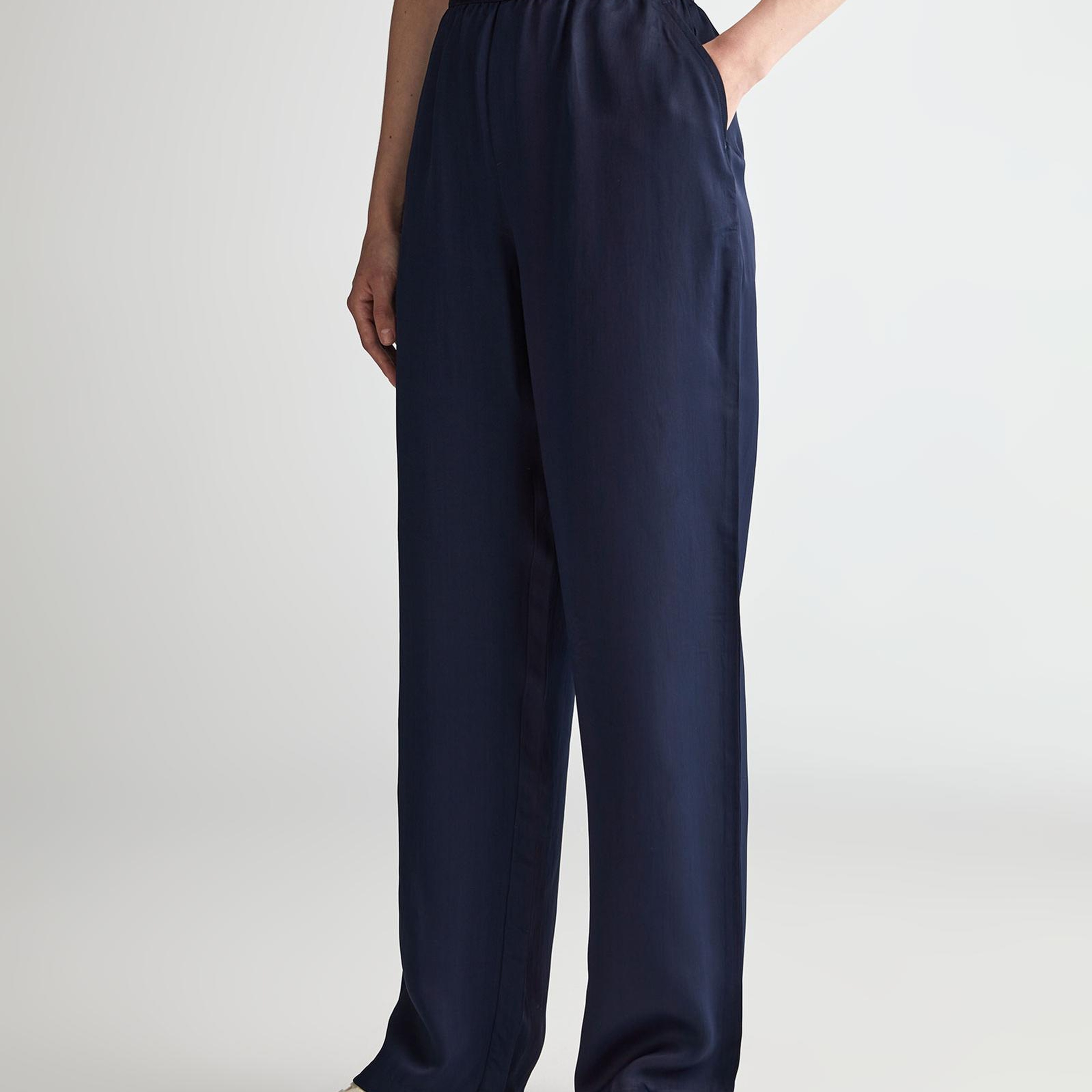 GANT Kadın Lacivert Regular Fit Pantolon