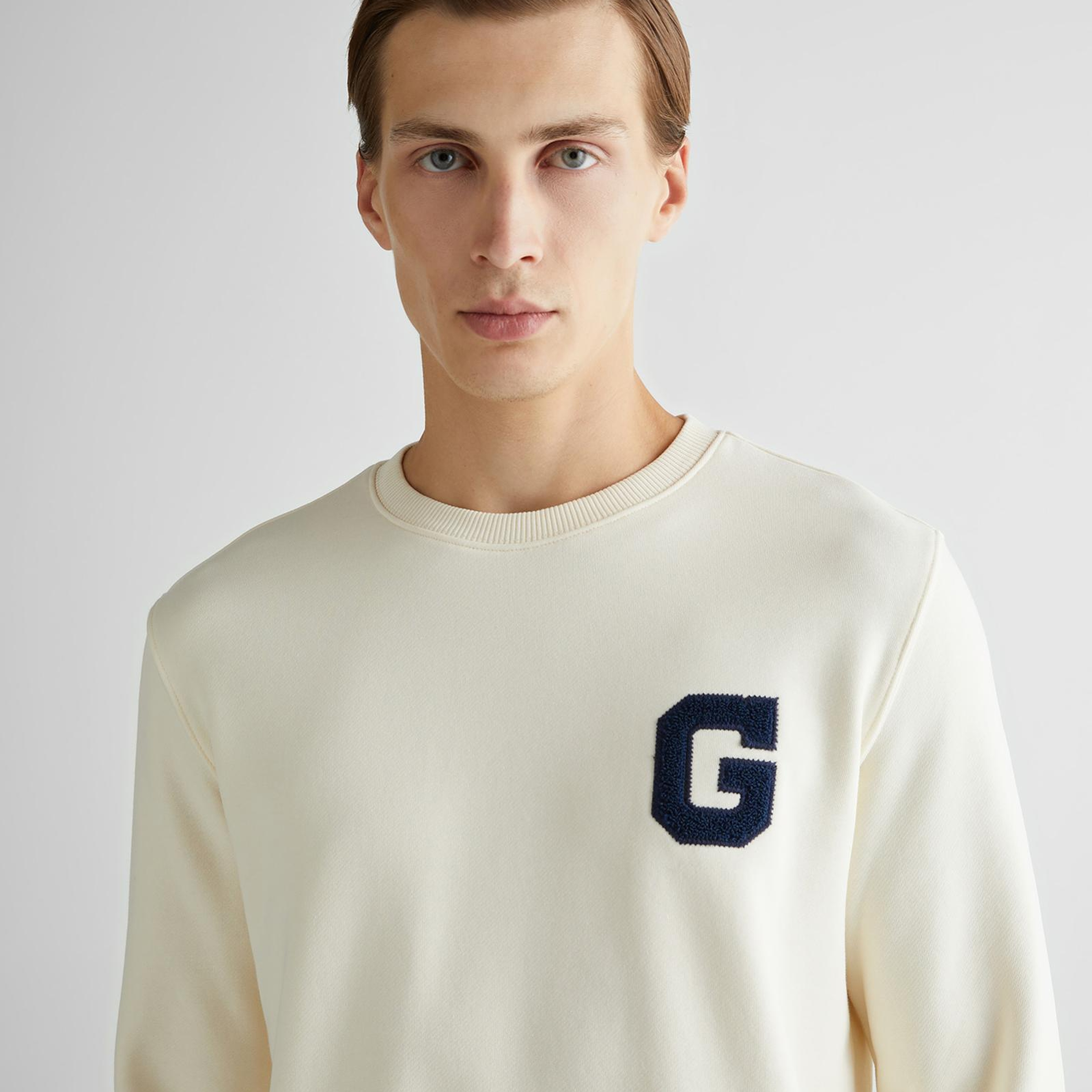 GANT Erkek Krem Regular Fit Bisiklet Yaka Logolu Sweatshirt