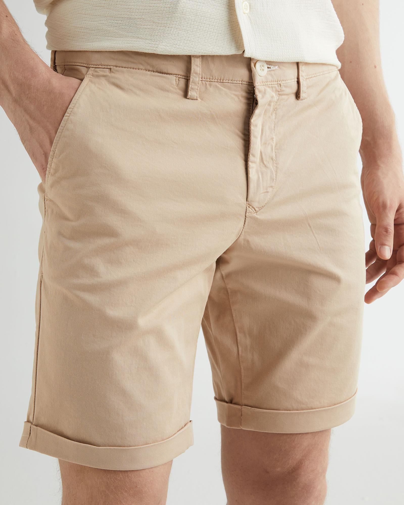 GANT Erkek Bej Regular Fit Şort