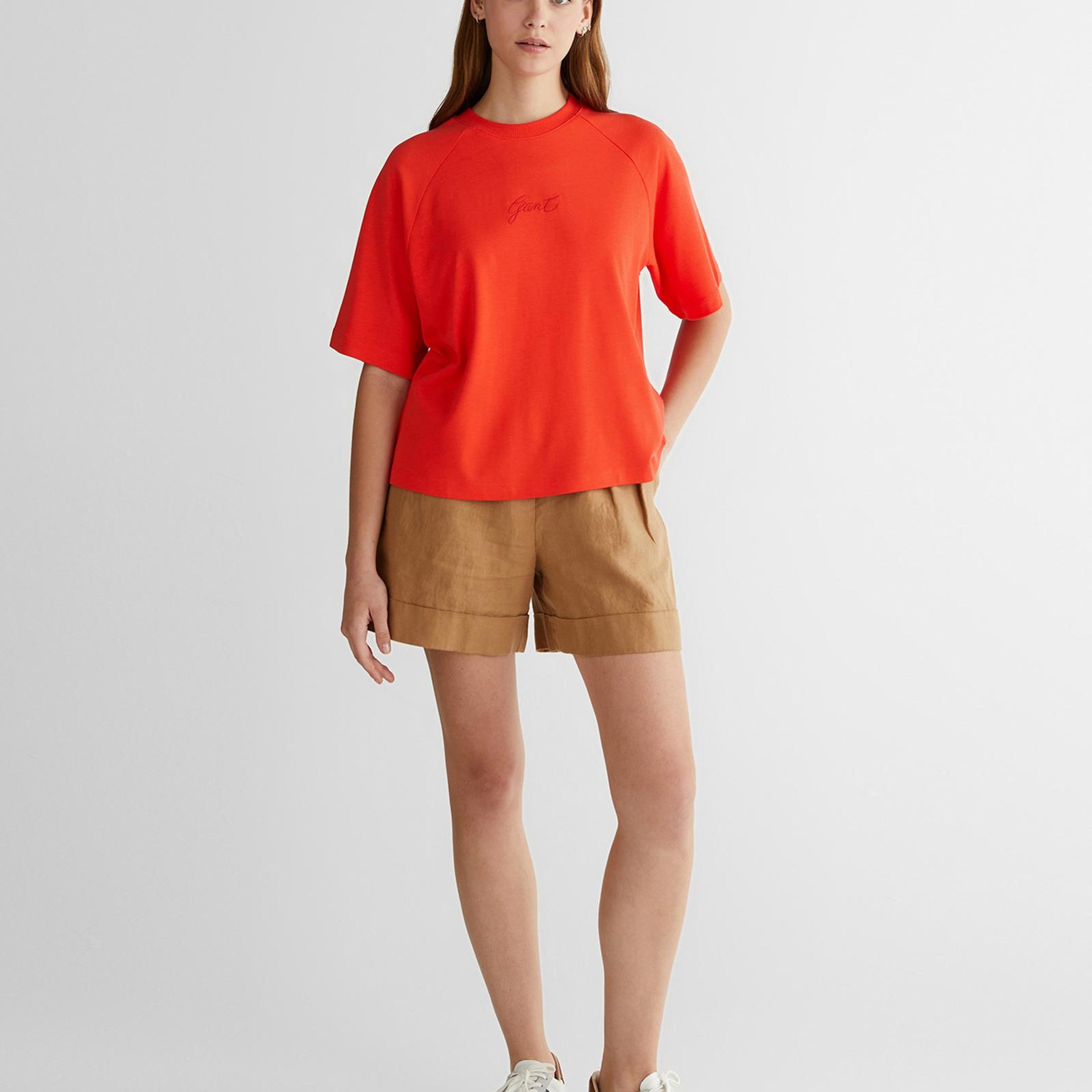 GANT Kadın Kırmızı Bisiklet Yaka Logolu T-Shirt