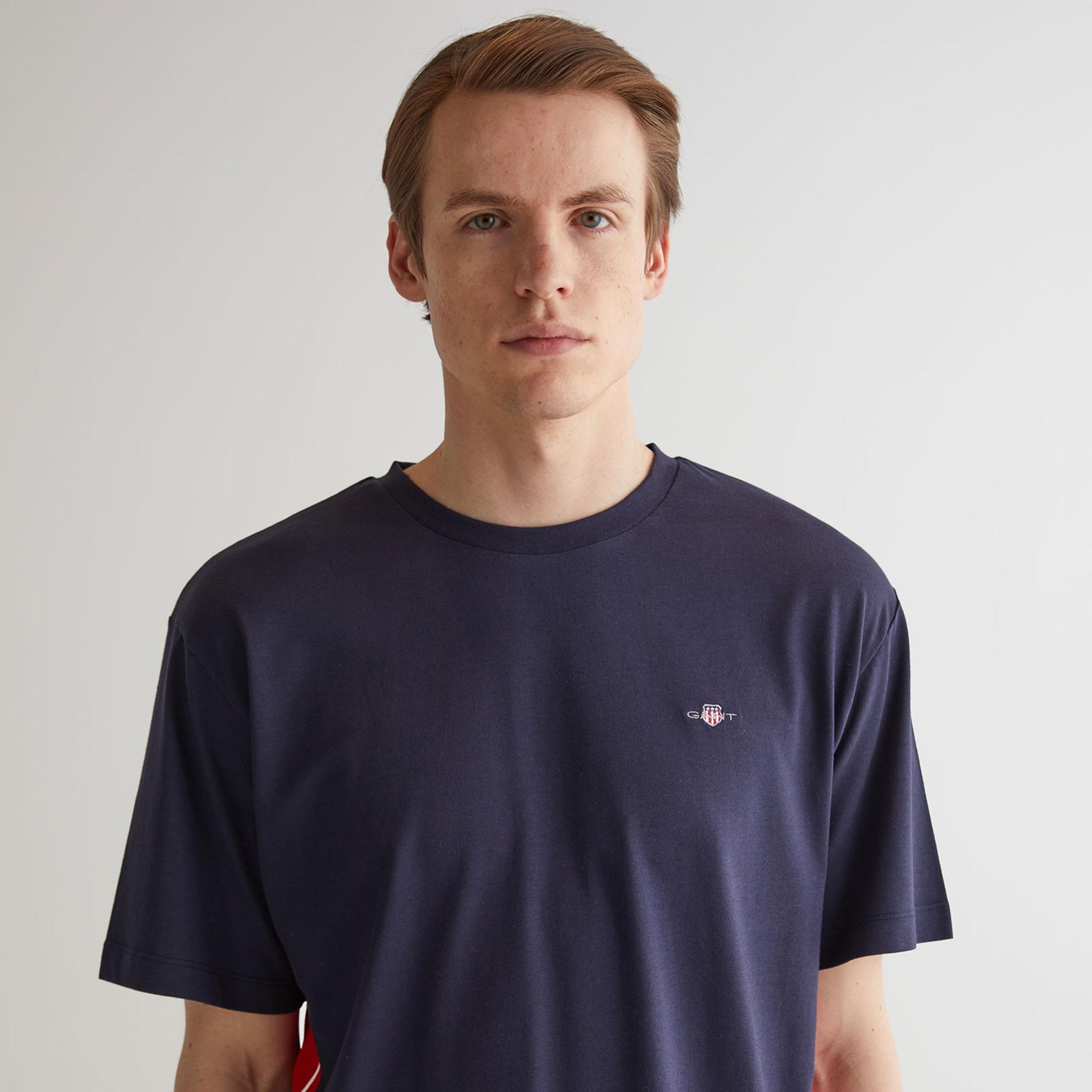GANT Erkek Lacivert Regular Fit T-Shirt