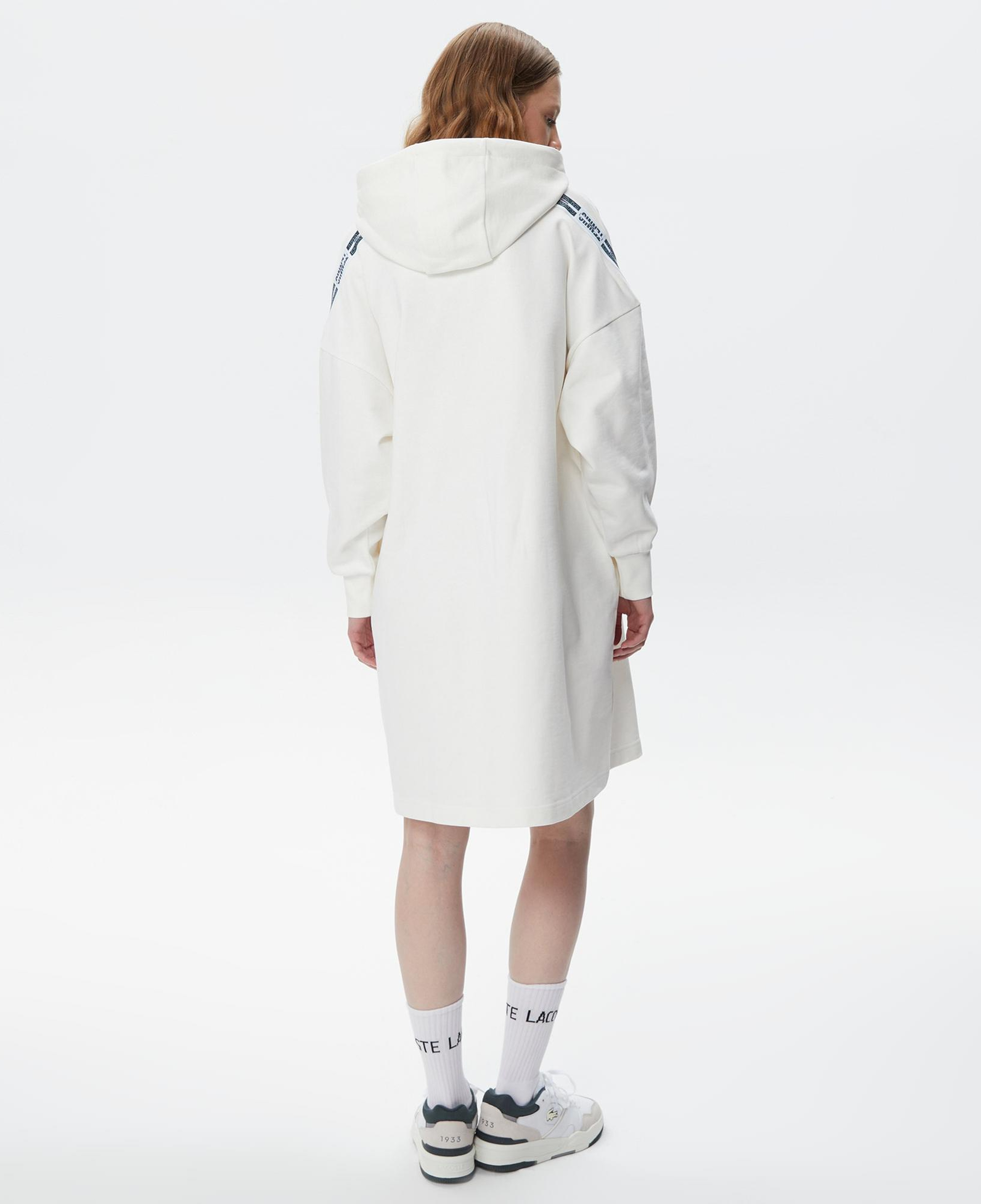 Kadın Loose Fit Truvakar Kollu Kapüşonlu Baskılı Beyaz Elbise