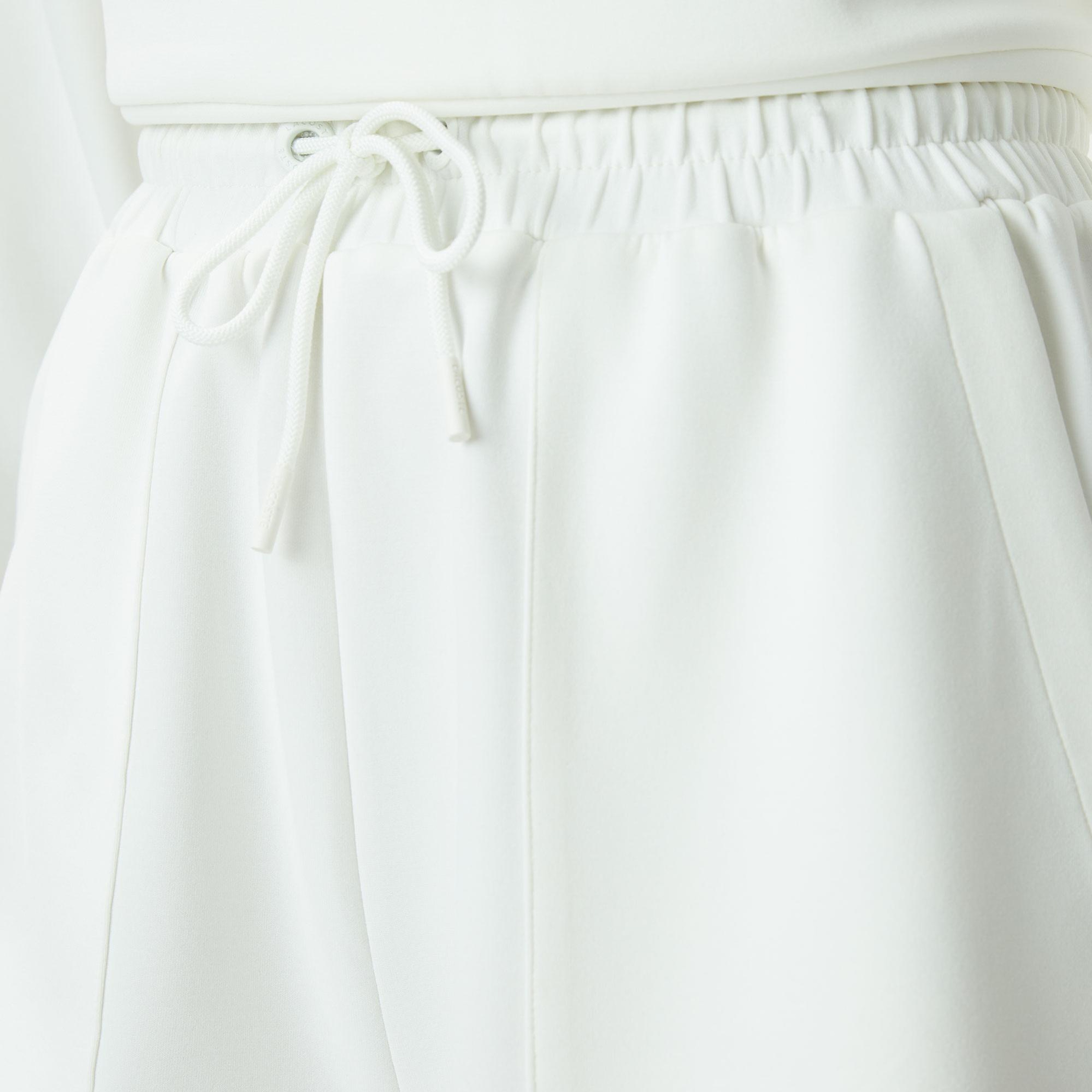 Kadın Regular Fit Beyaz Şort