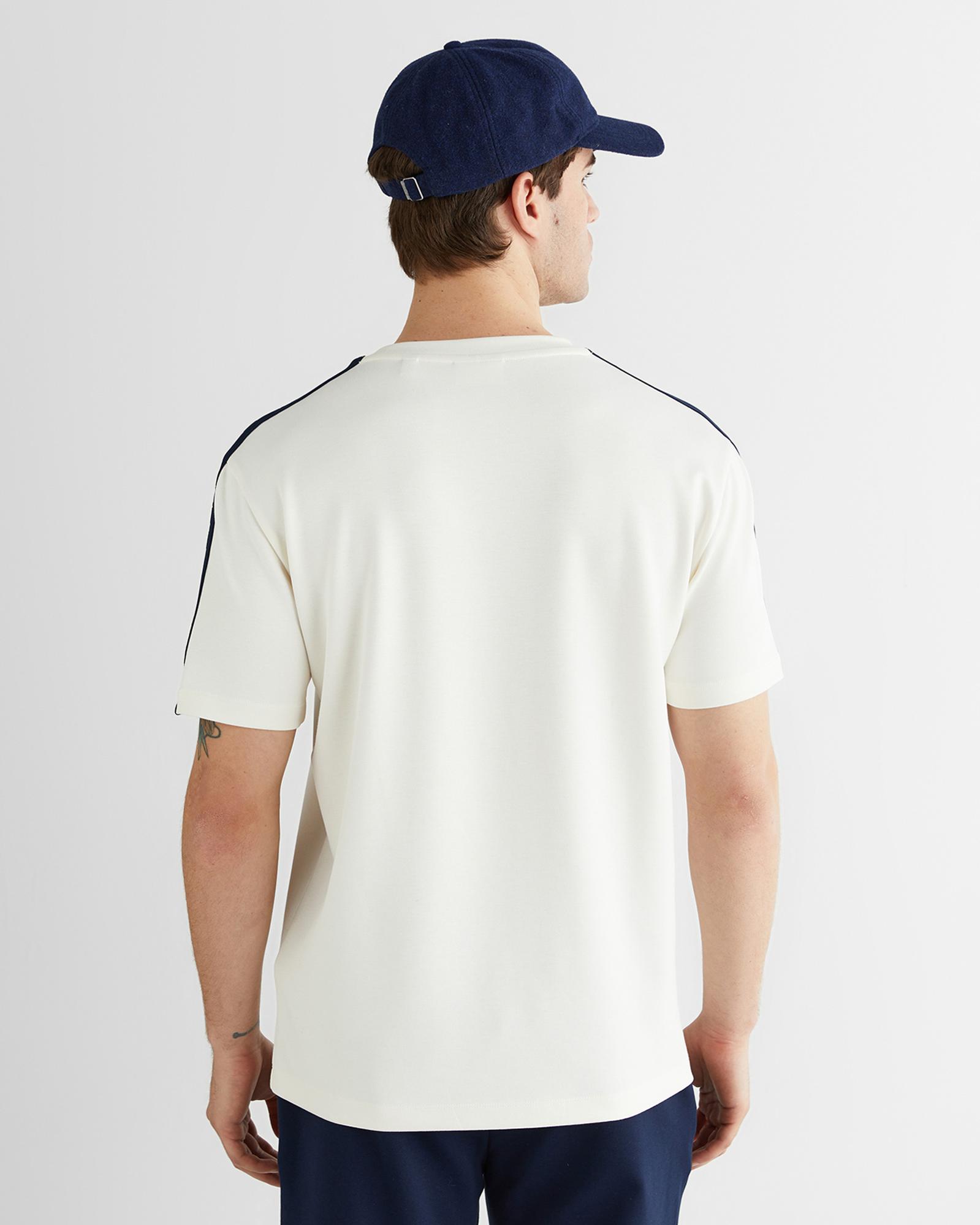 GANT Erkek Beyaz Baskılı Kısa Kollu T-Shirt