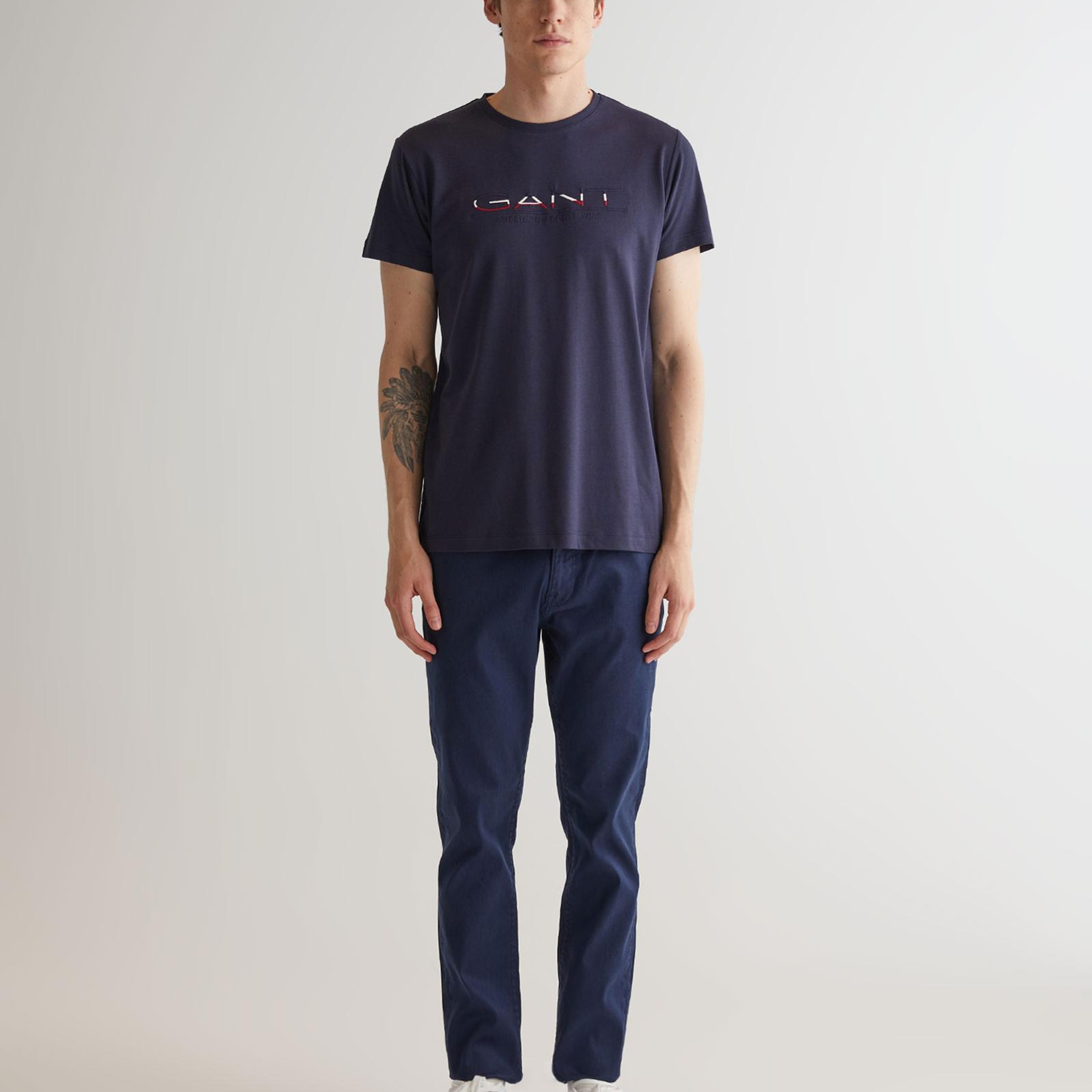 GANT Erkek Lacivert Regular Fit T-Shirt