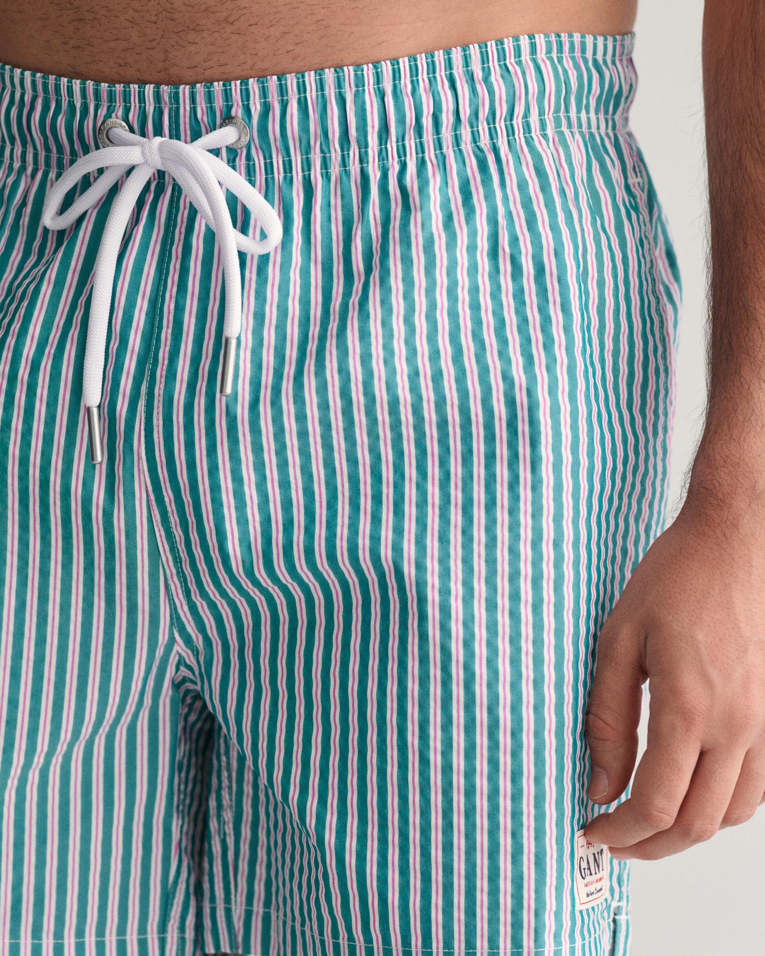 GANT Erkek Yeşil Regular Fit Çizgili Mayo Şort