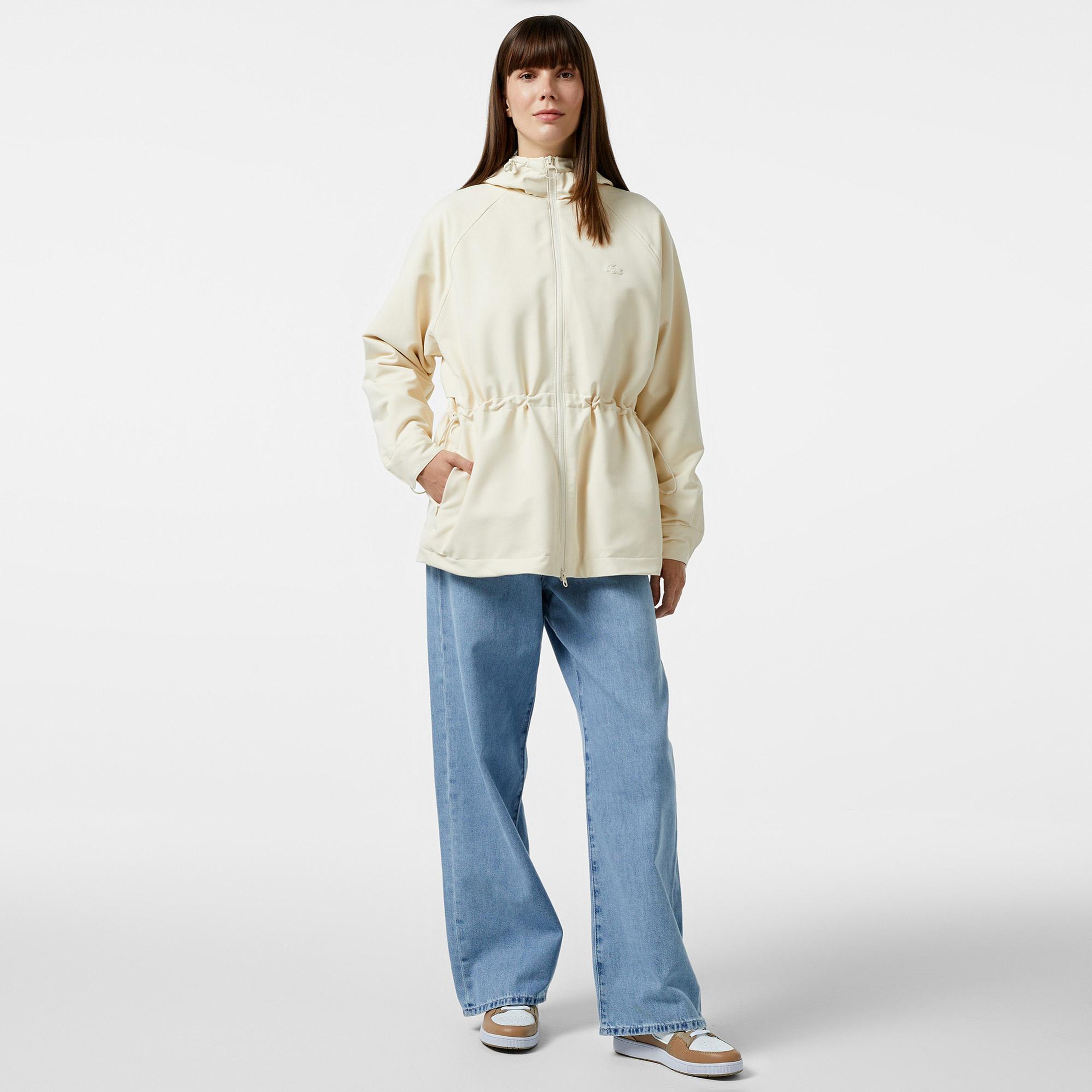 Kadın Relaxed Fit Kapüşonlu Krem Yağmurluk