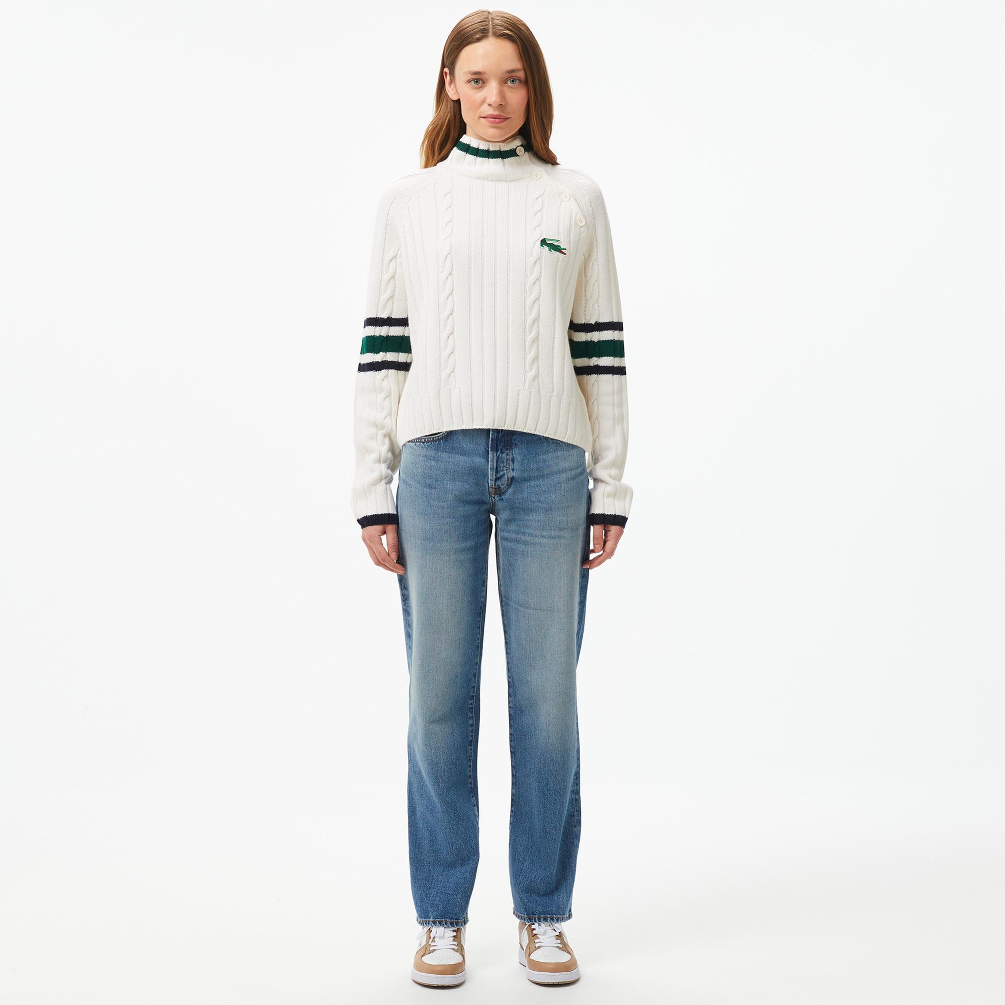 Kadın Regular Fit Boğazlı Renk Bloklu Beyaz Kazak