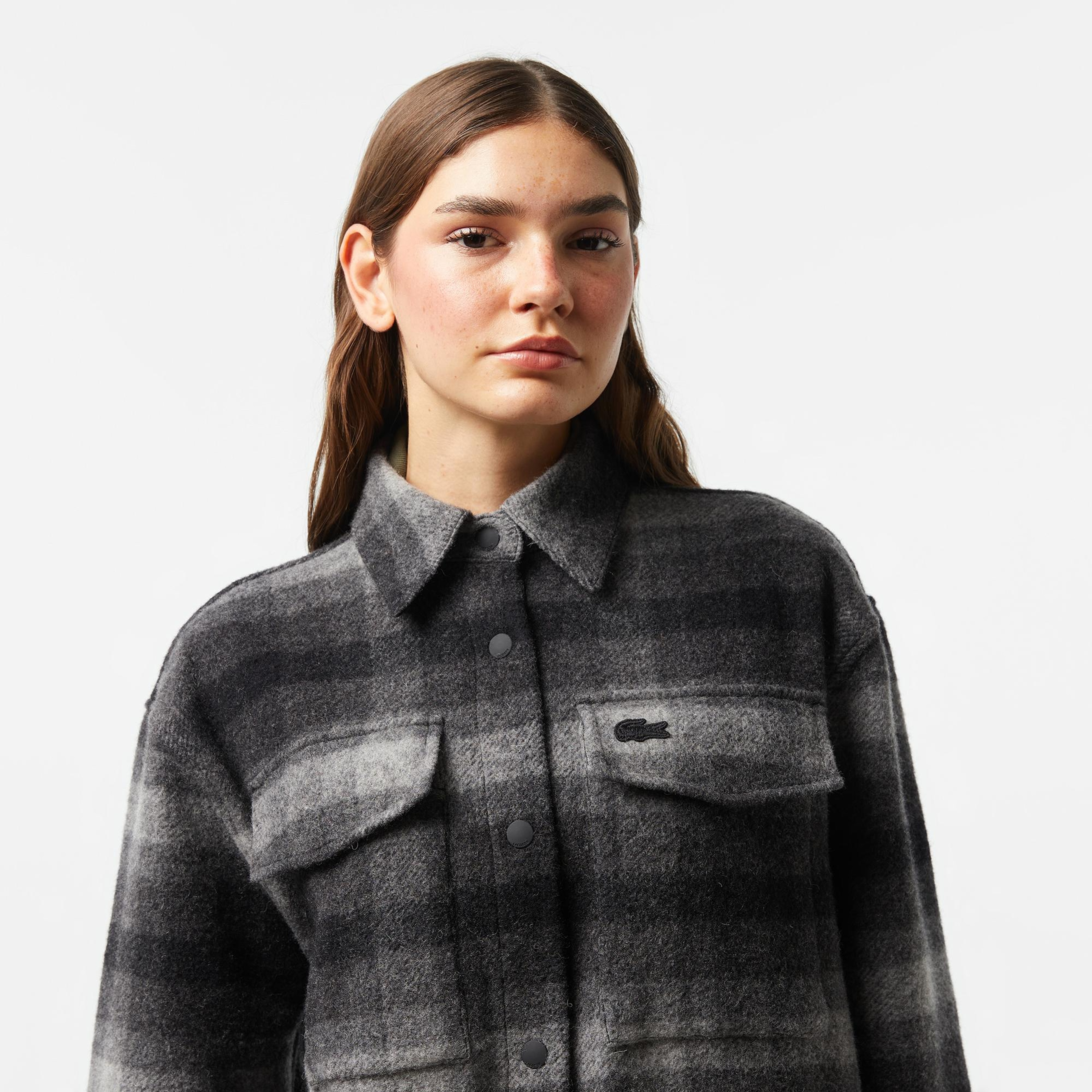 Kadın Relaxed Fit Gömlek Yaka Siyah Ceket