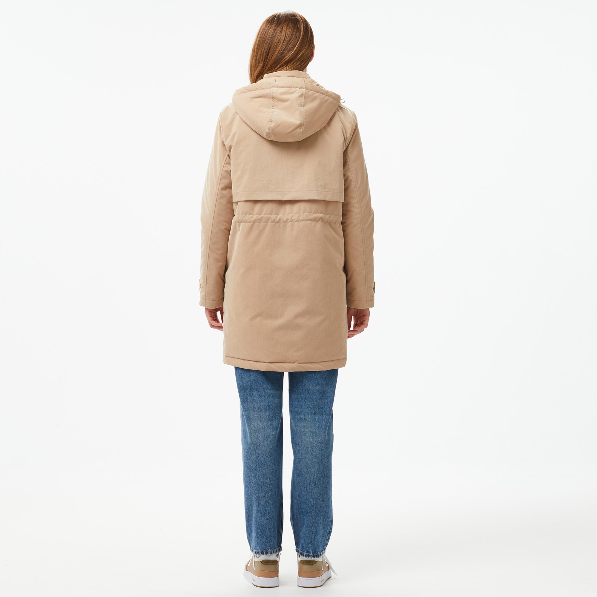 Kadın Relaxed Fit Kapüşonlu Bej Mont