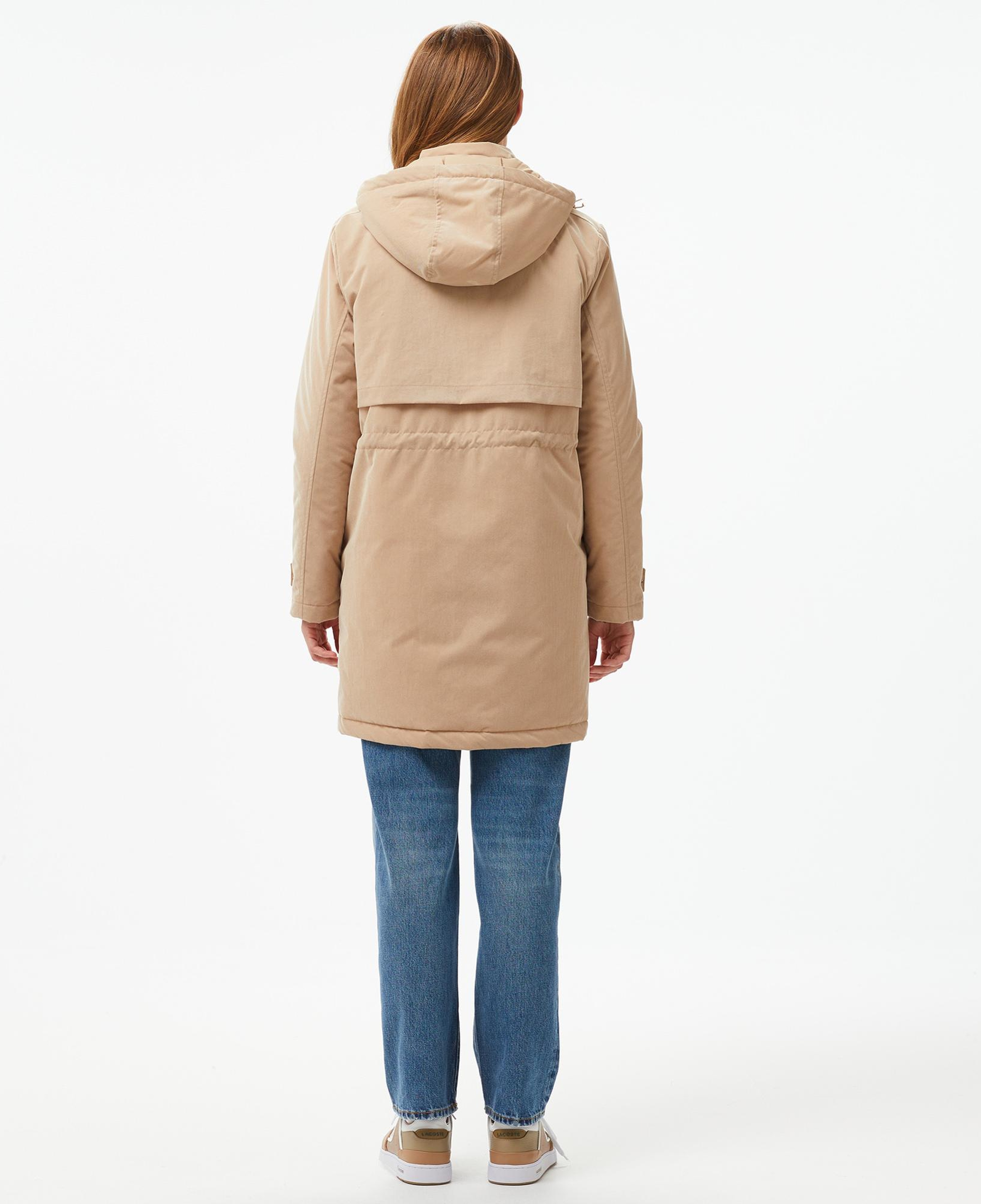 Kadın Relaxed Fit Kapüşonlu Bej Mont