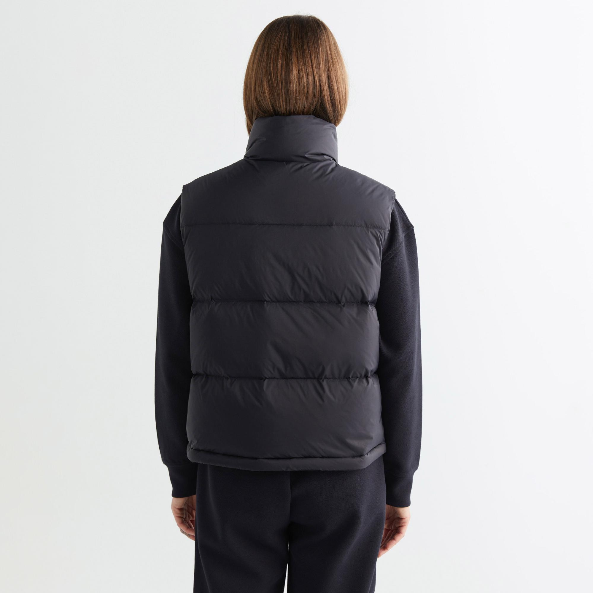 GANT Kadın Siyah Relaxed Fit Fermuarlı Logolu Yelek