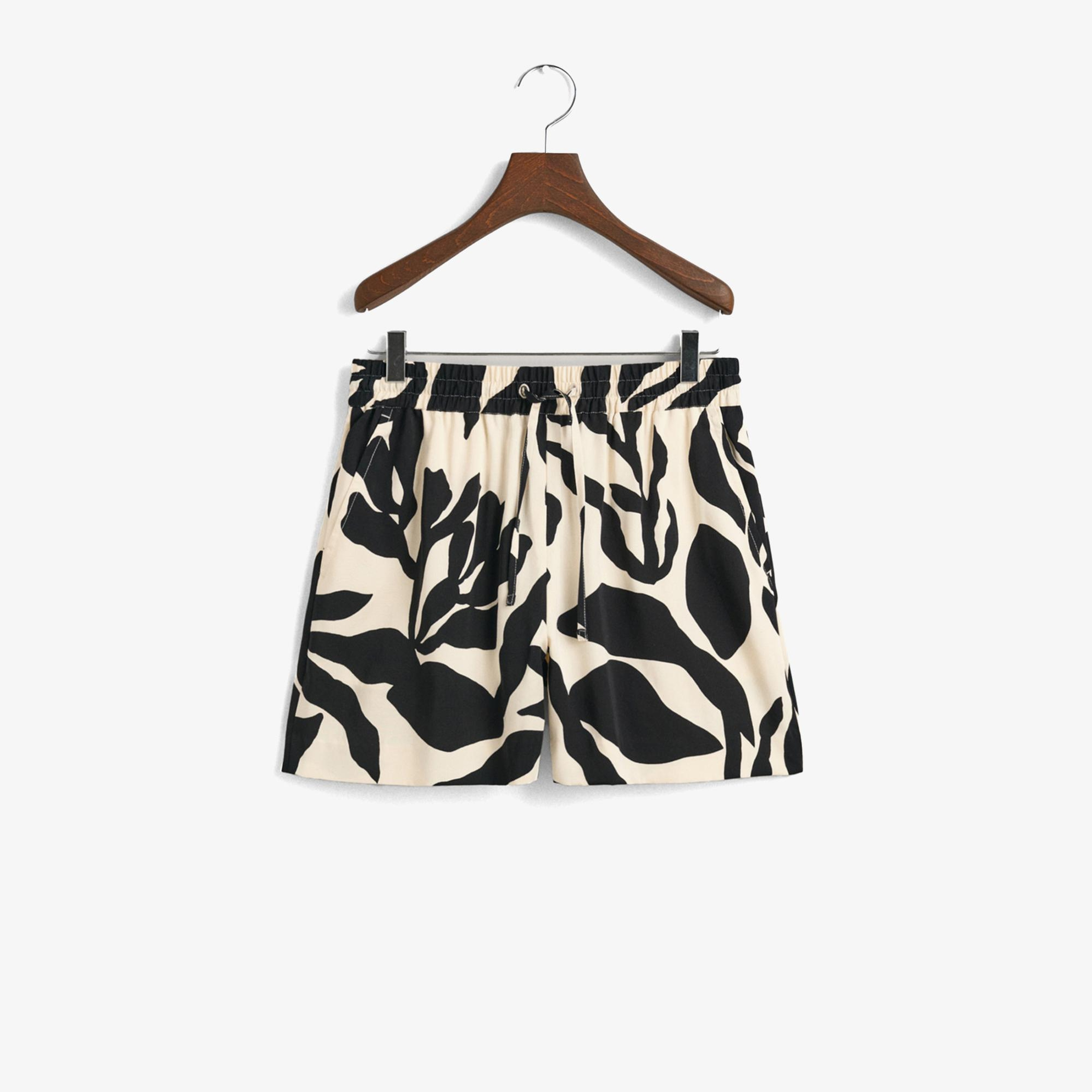 GANT Kadın Krem Relaxed Fit Desenli Şort