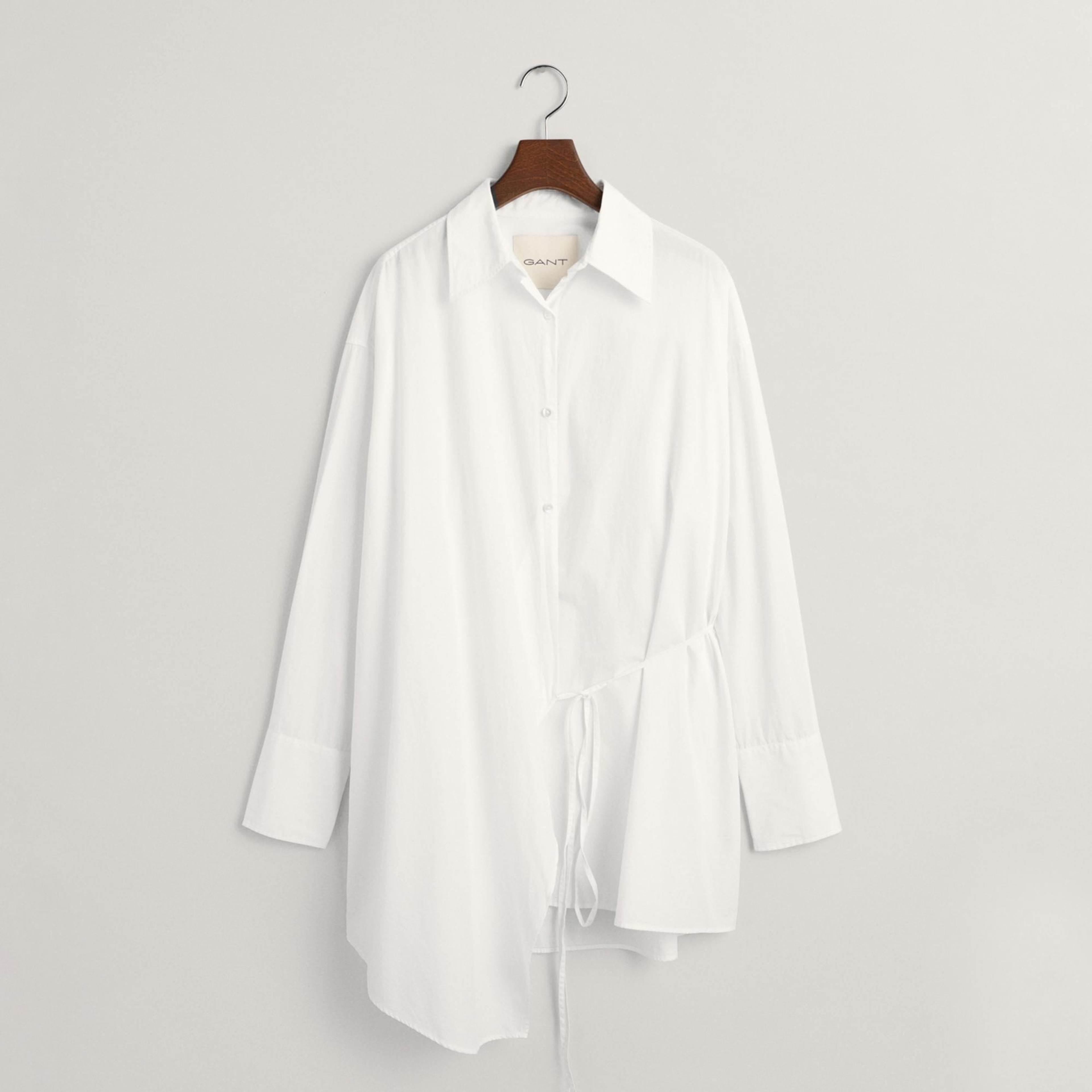 GANT Kadın Beyaz Oversize Fit Klasik Yaka Gömlek