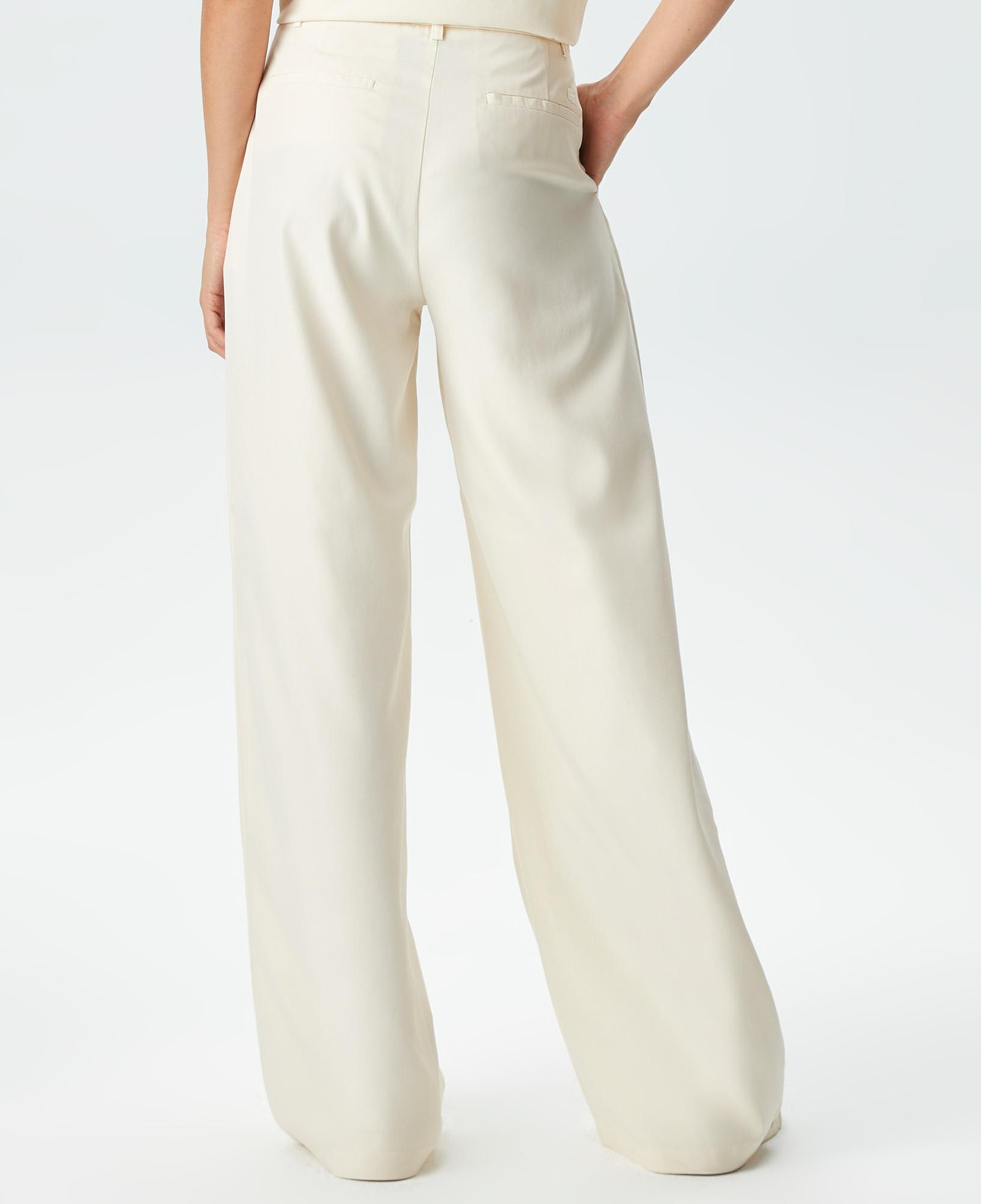 Kadın Relaxed Fit Beyaz Pantolon