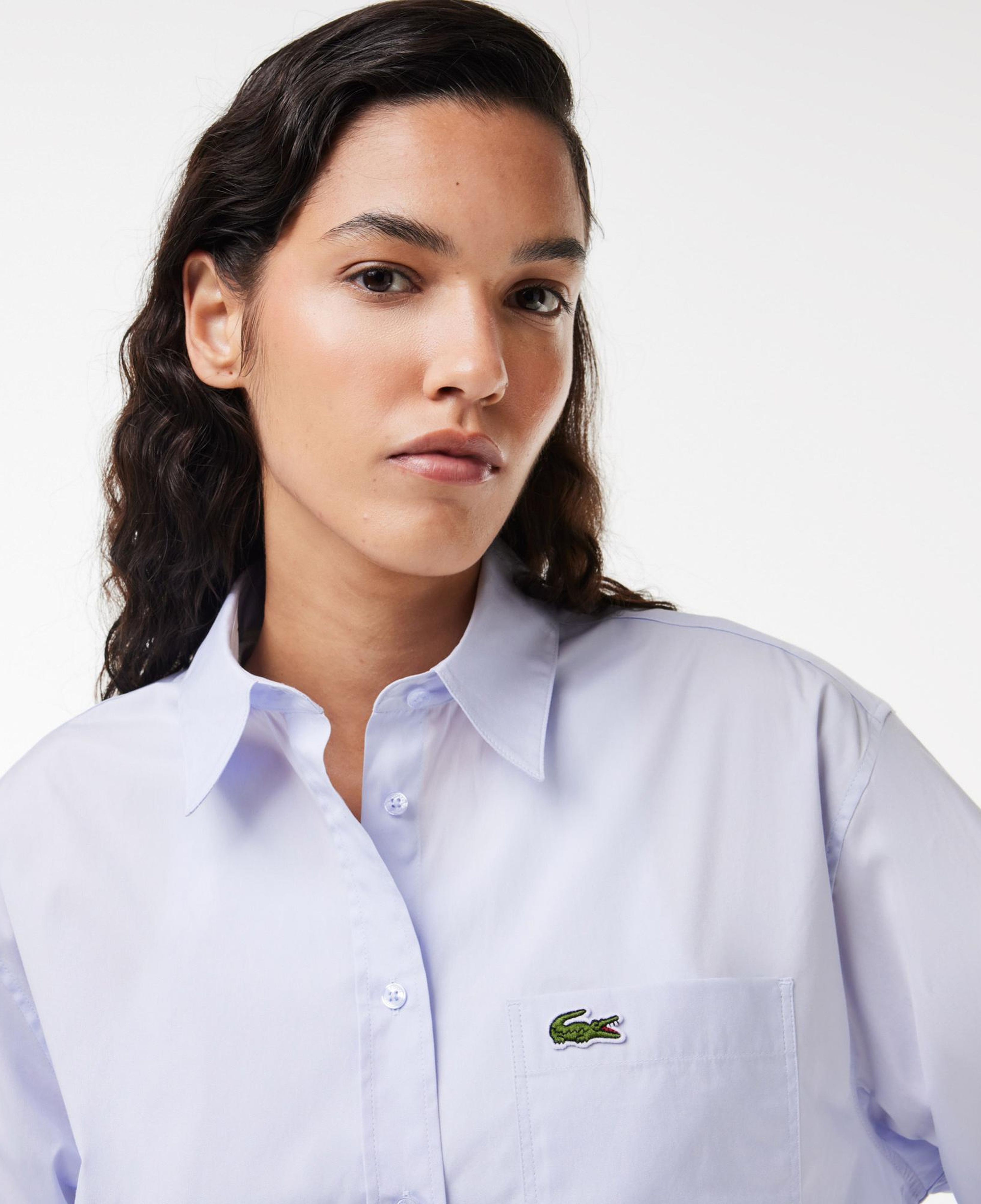 Kadın Oversize Çizgili Mavi Gömlek