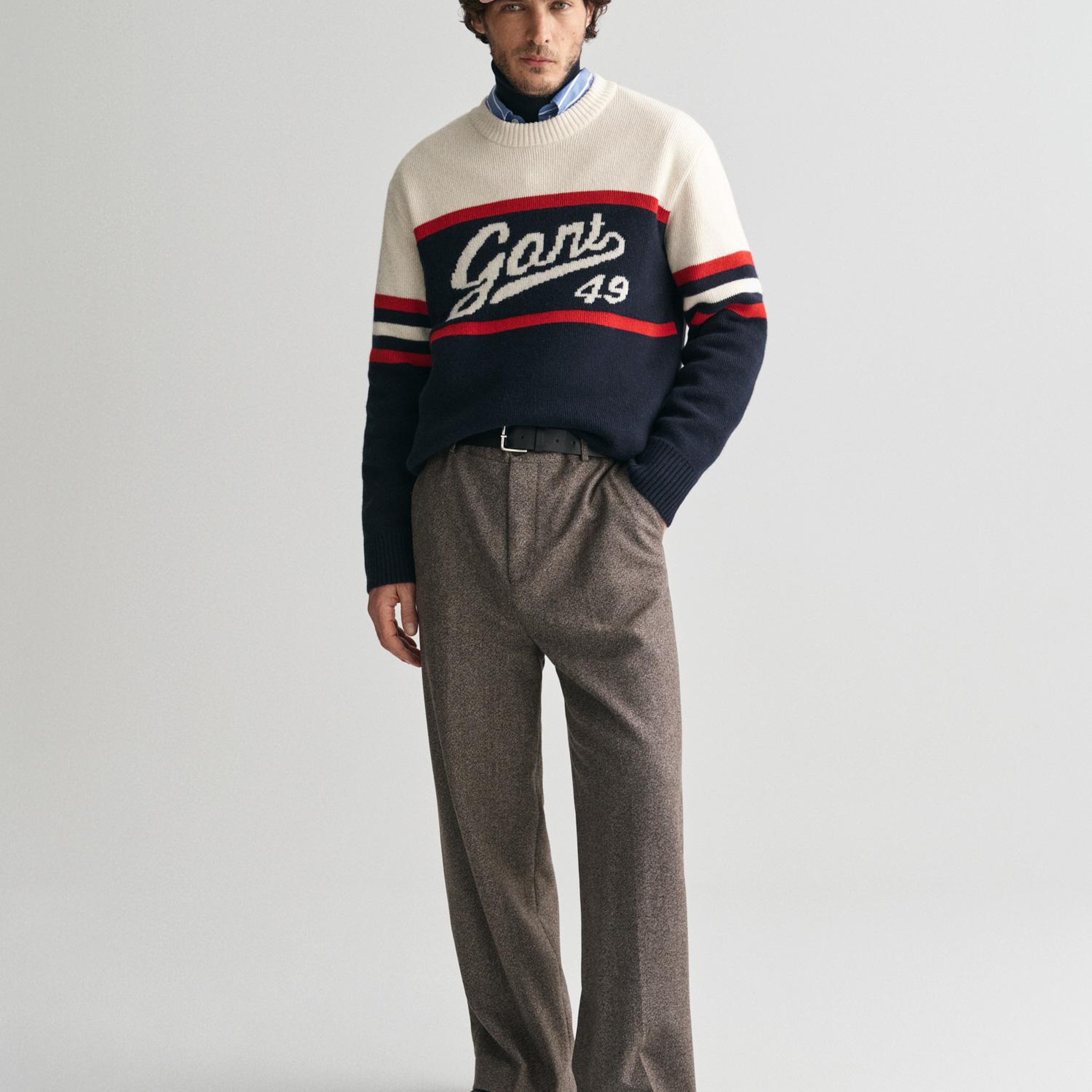 GANT Erkek Lacivert Relaxed Fit Bisiklet Yaka Logolu Kazak