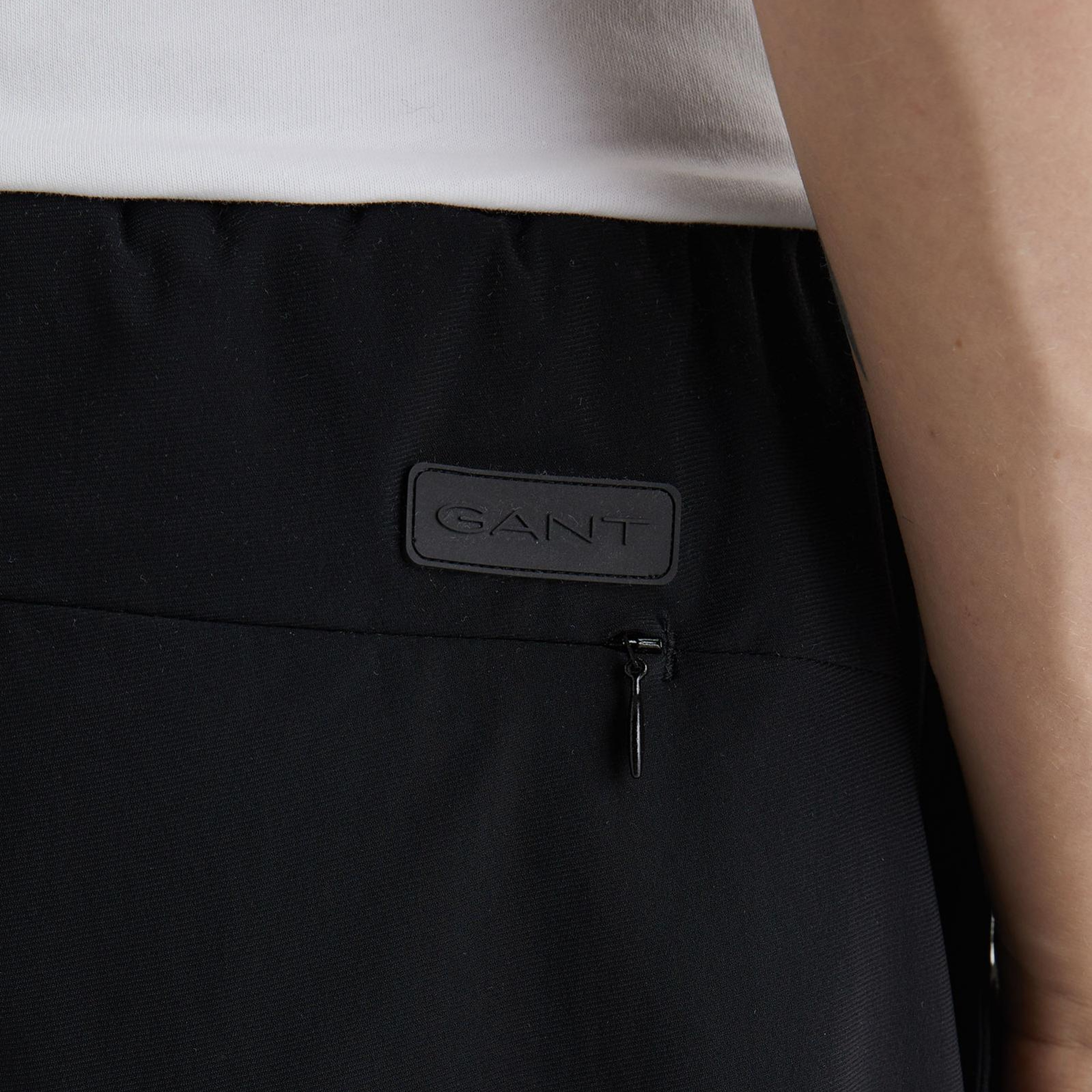 GANT Erkek Siyah Regular Fit Şort