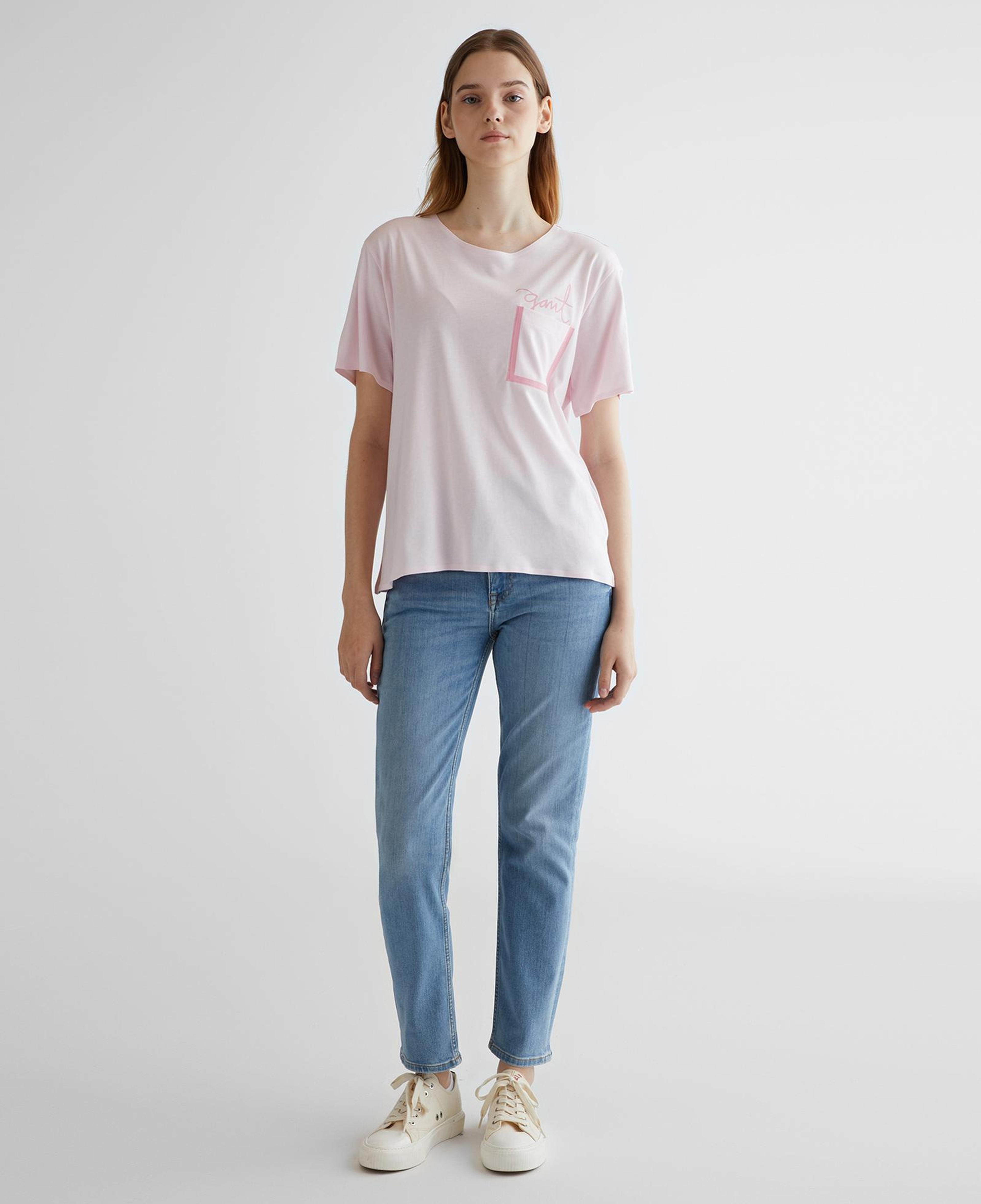 GANT Kadın Pembe Oversize Fit Bisiklet Yaka Logolu T-shirt