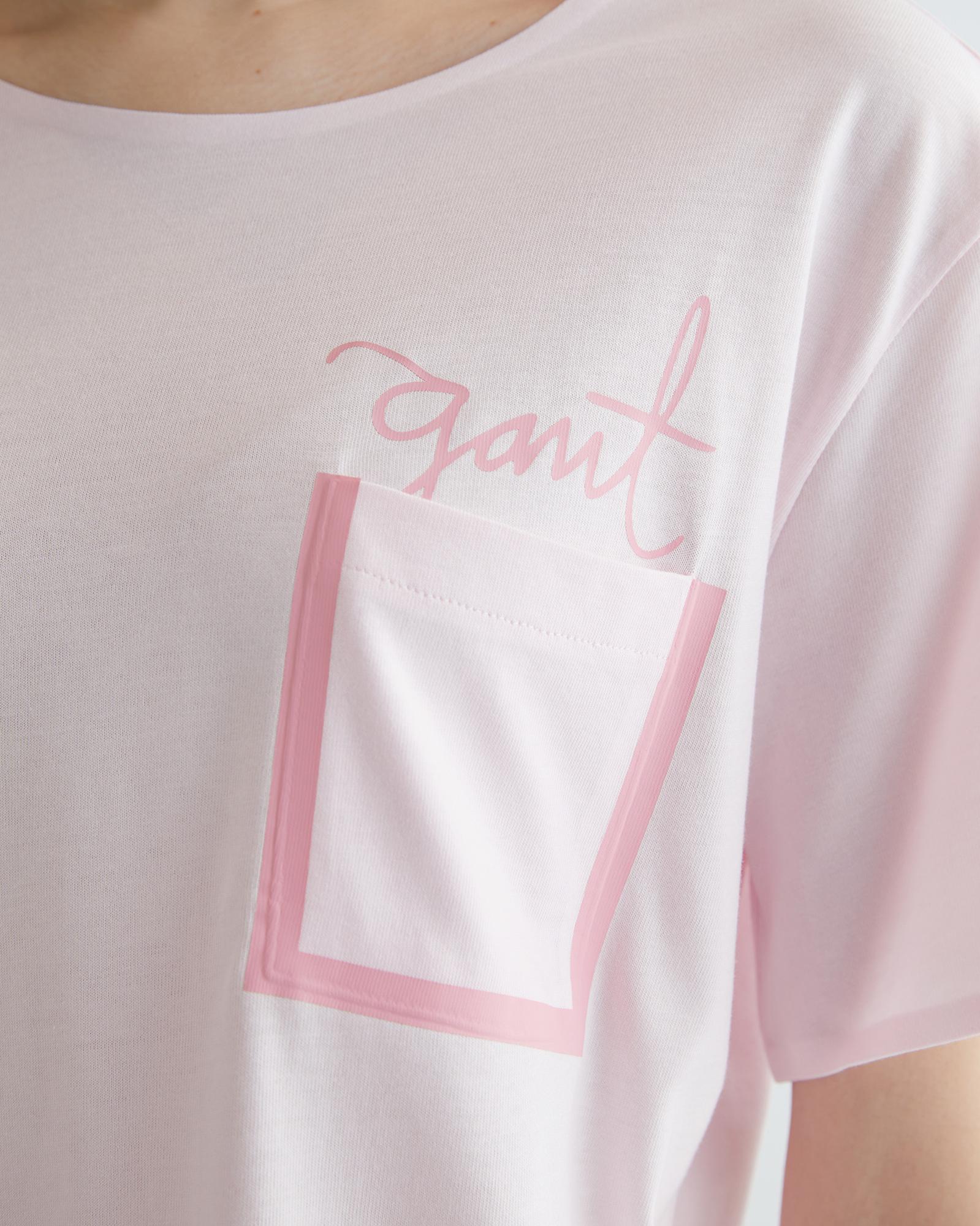 GANT Kadın Pembe Oversize Fit Bisiklet Yaka Logolu T-shirt
