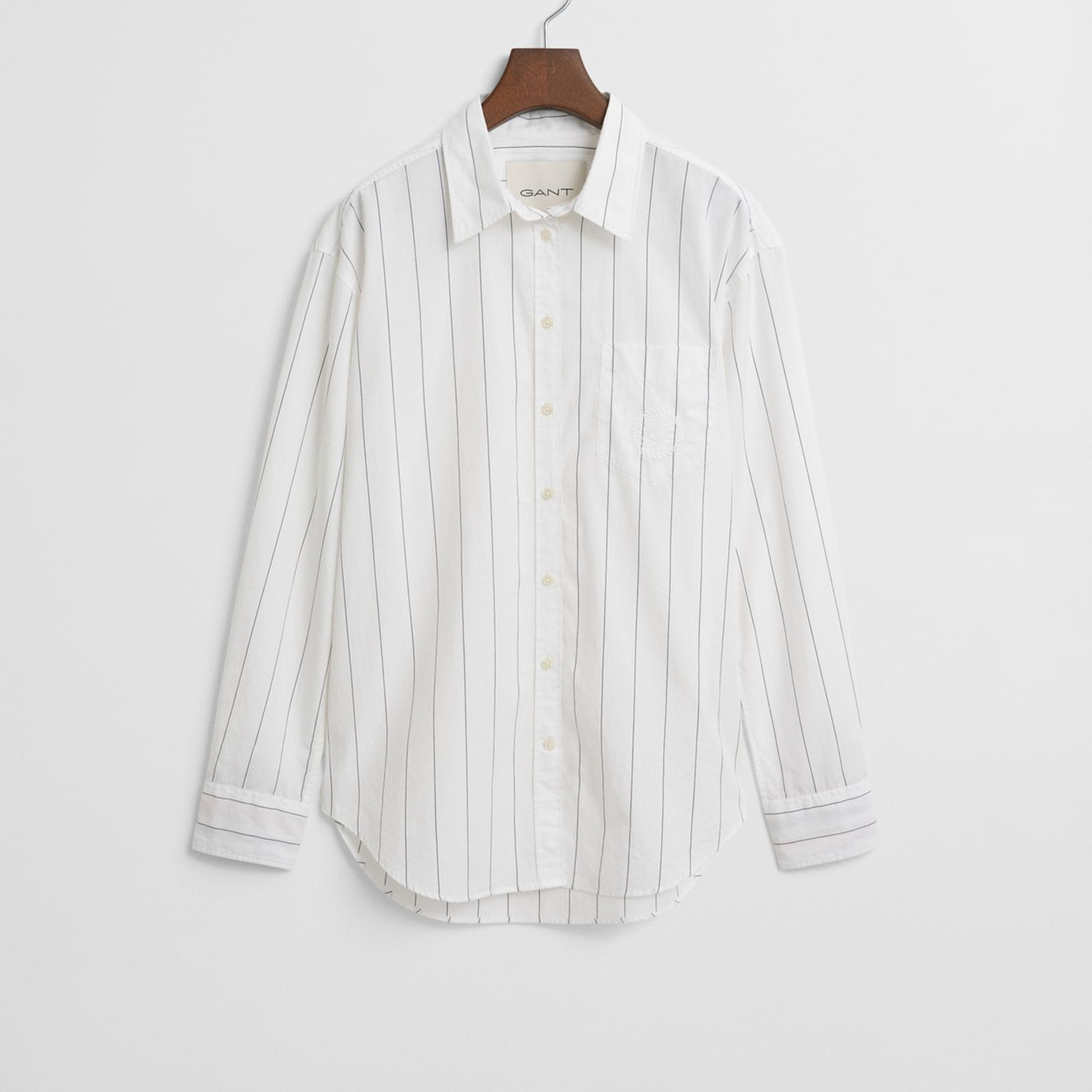 GANT Kadın Lacivert Relaxed Fit Klasik Yaka Çizgili Gömlek