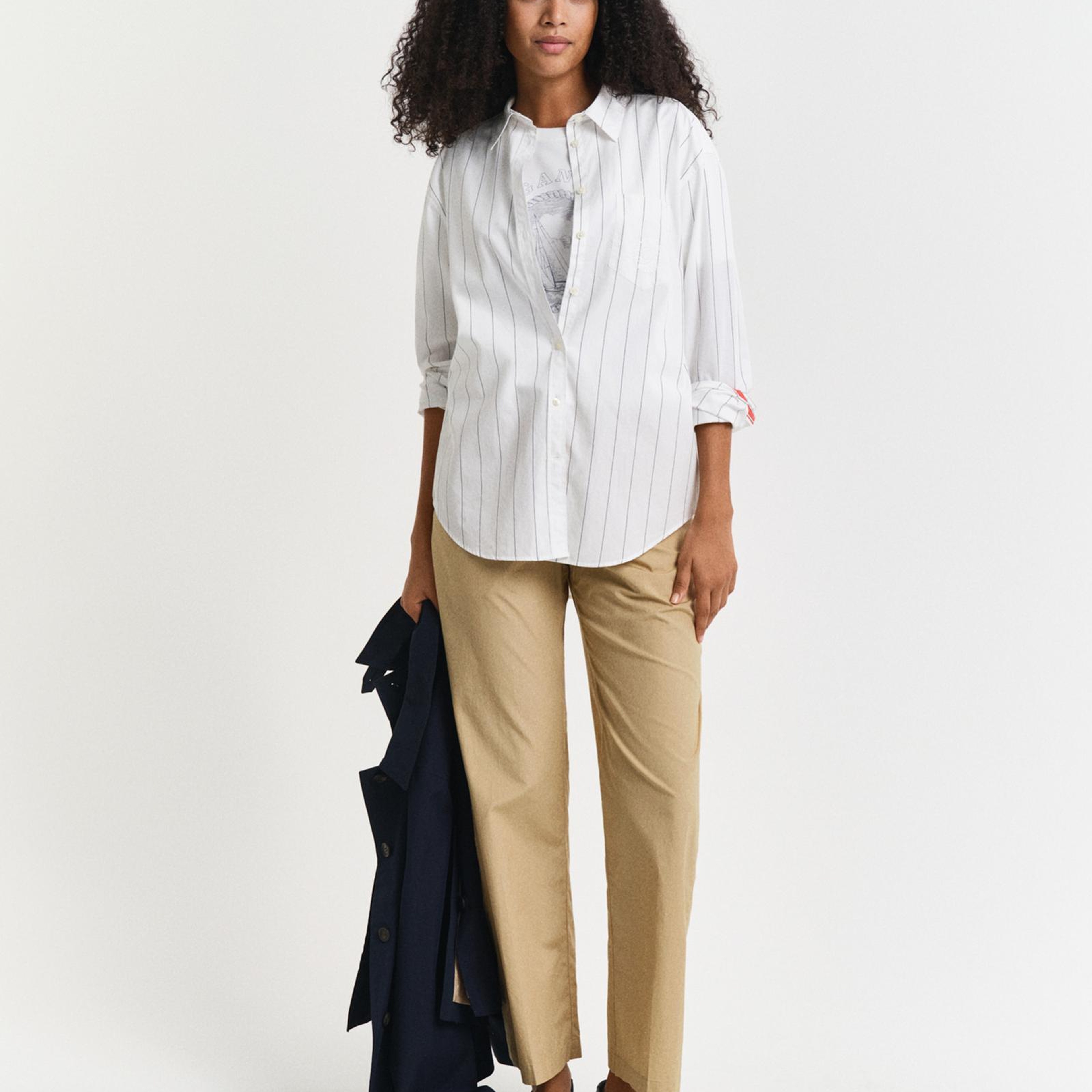 GANT Kadın Lacivert Relaxed Fit Klasik Yaka Çizgili Gömlek