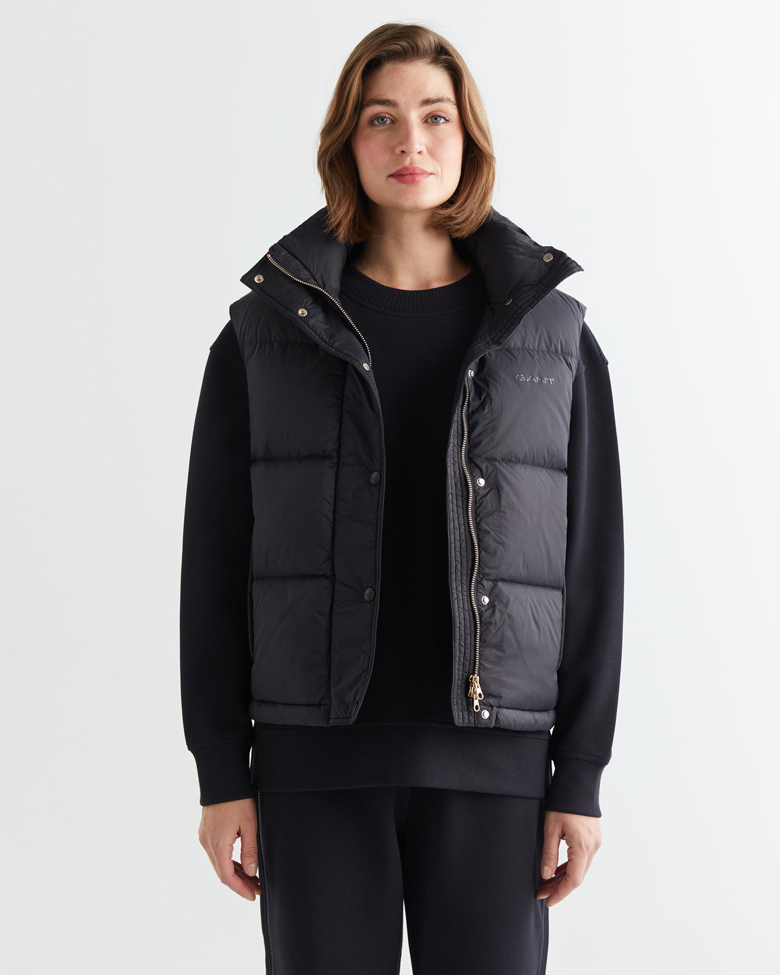 GANT Kadın Siyah Relaxed Fit Fermuarlı Logolu Yelek