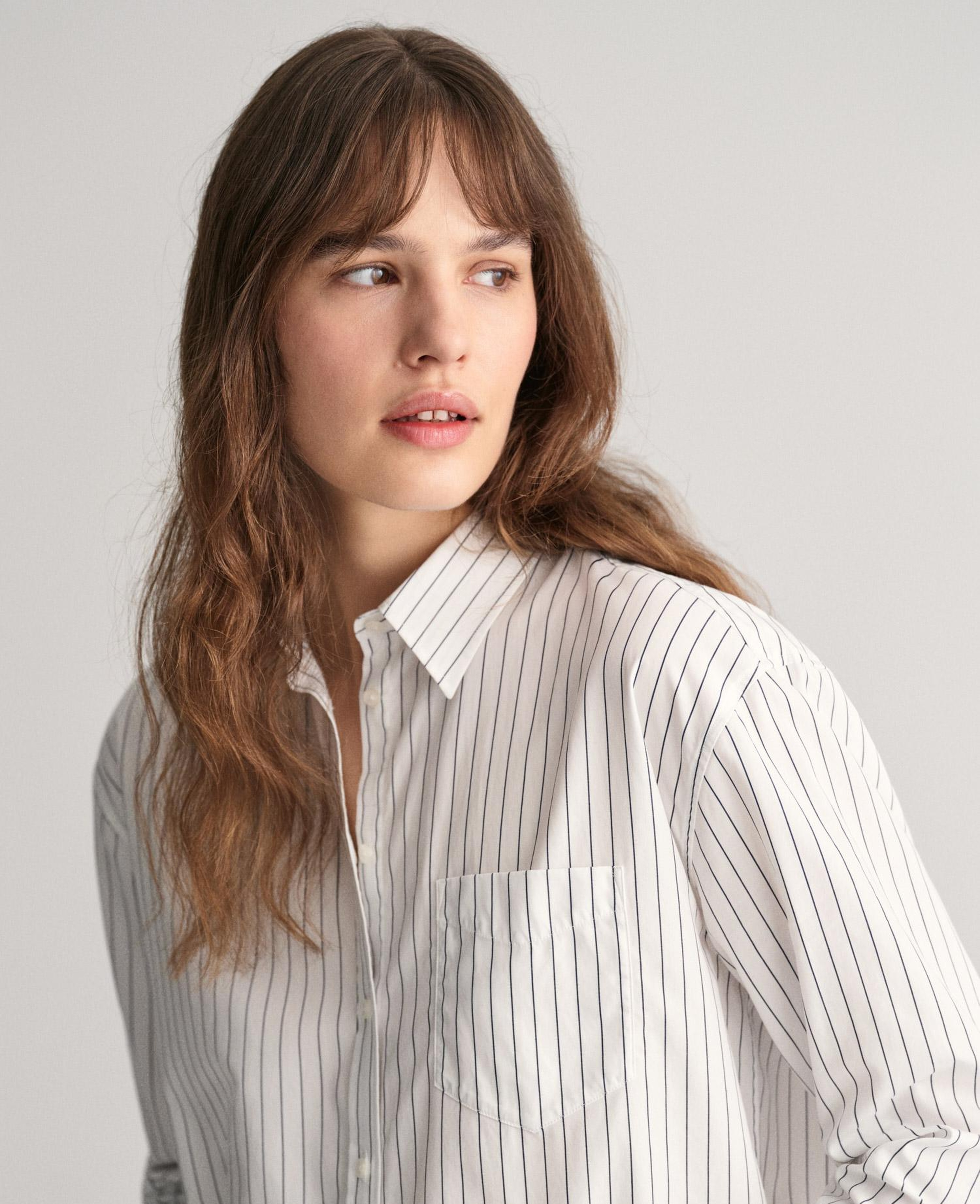 GANT Kadın Beyaz Relaxed Fit Çizgili Gömlek