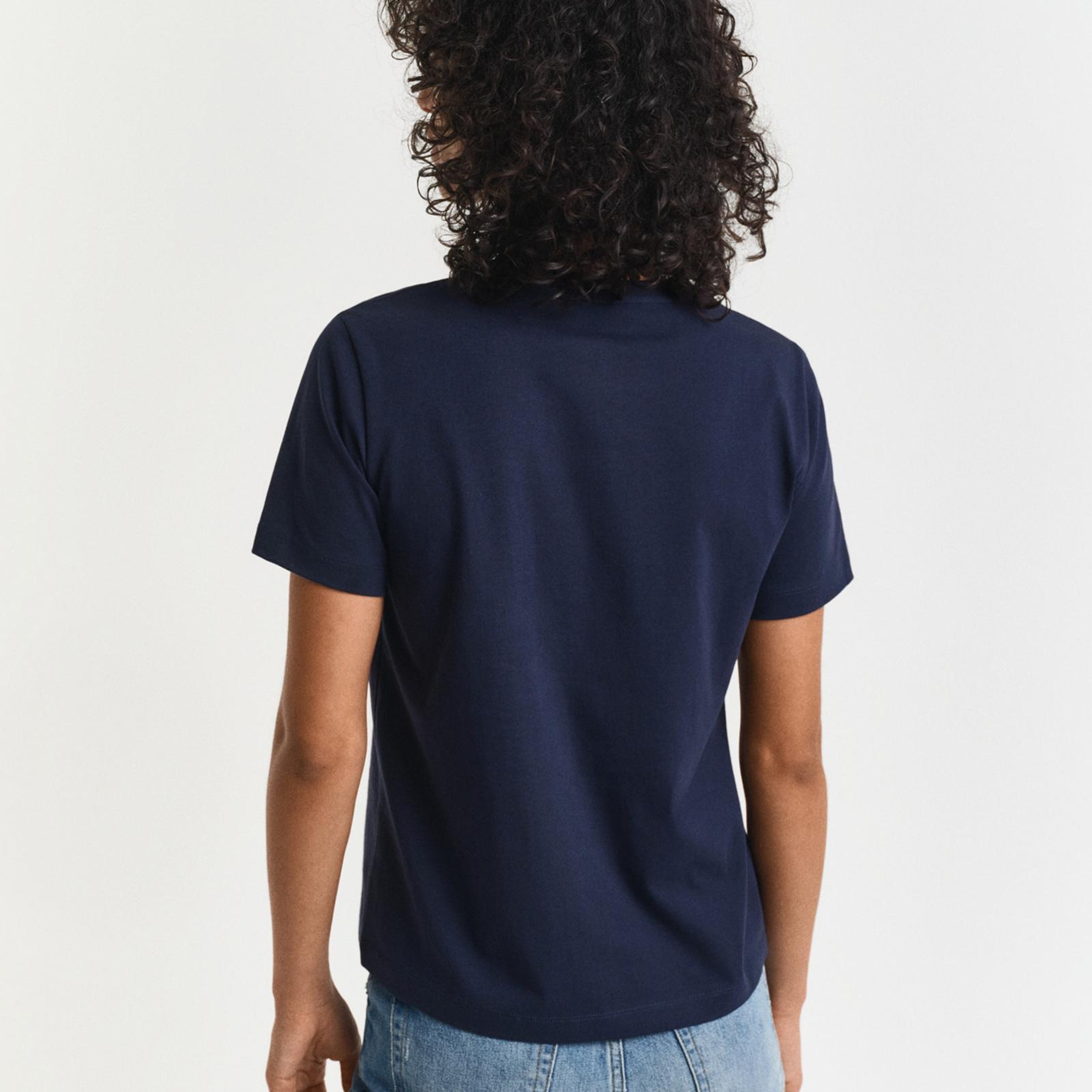 GANT Kadın Lacivert Bisiklet Yaka Regular Fit T-Shirt