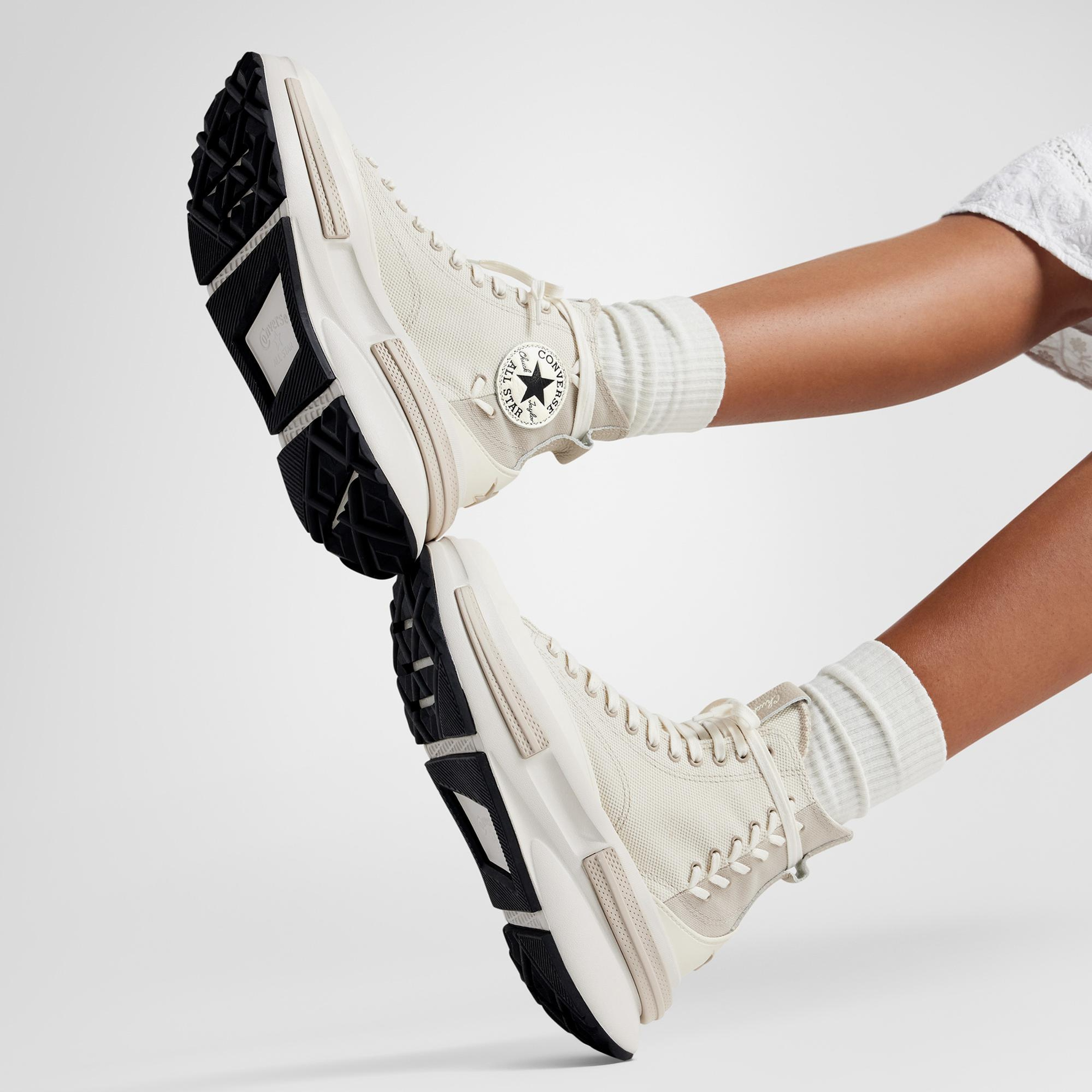 Converse Run Star Legacy Cx Future Comfort Unisex Krem Platform Sneaker