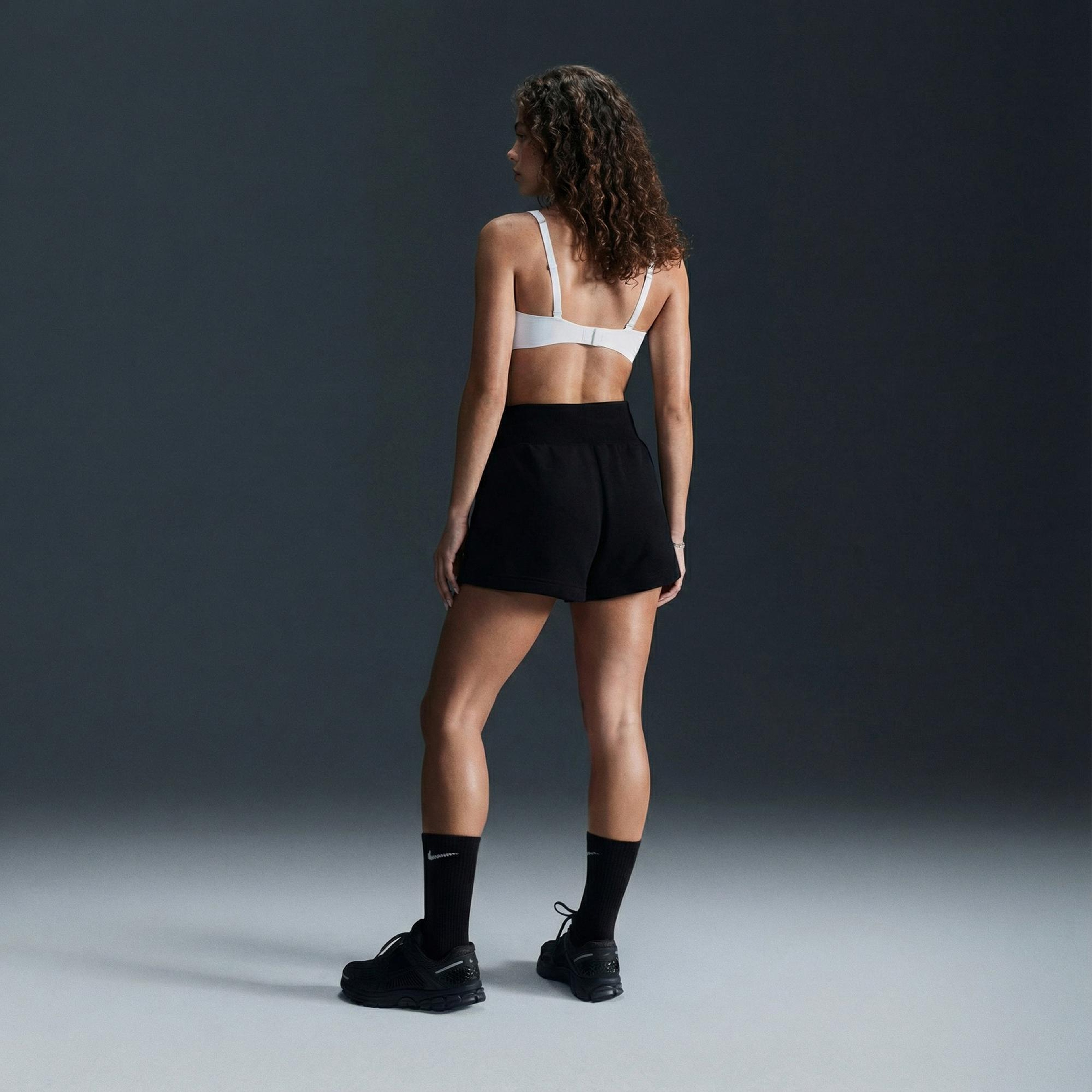 Nike Alate Minimalist Kadın Beyaz Bra