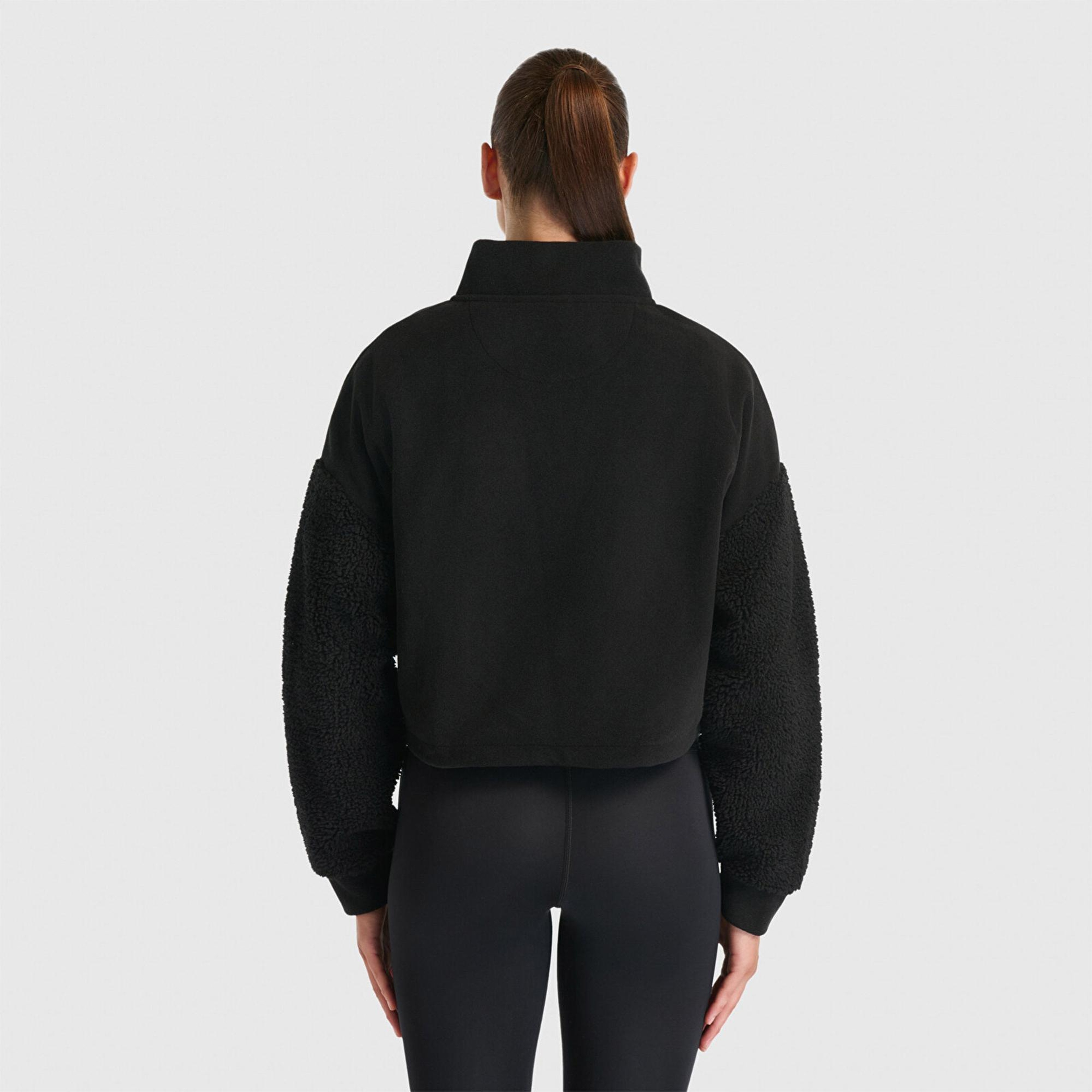 New Balance Siyah Kadın Sweatshirt