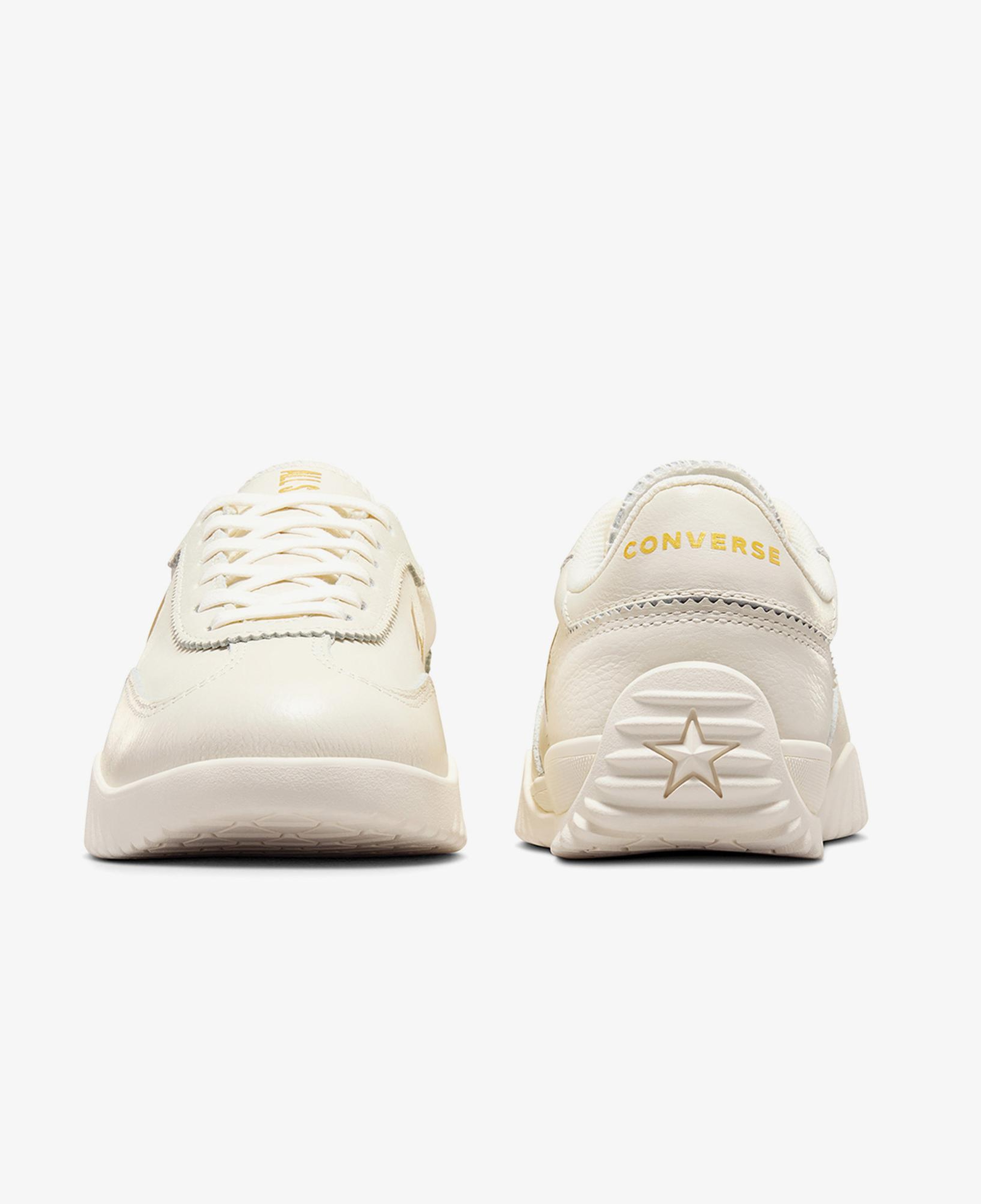 Converse Run Star Trainer Unisex Krem Deri Sneaker