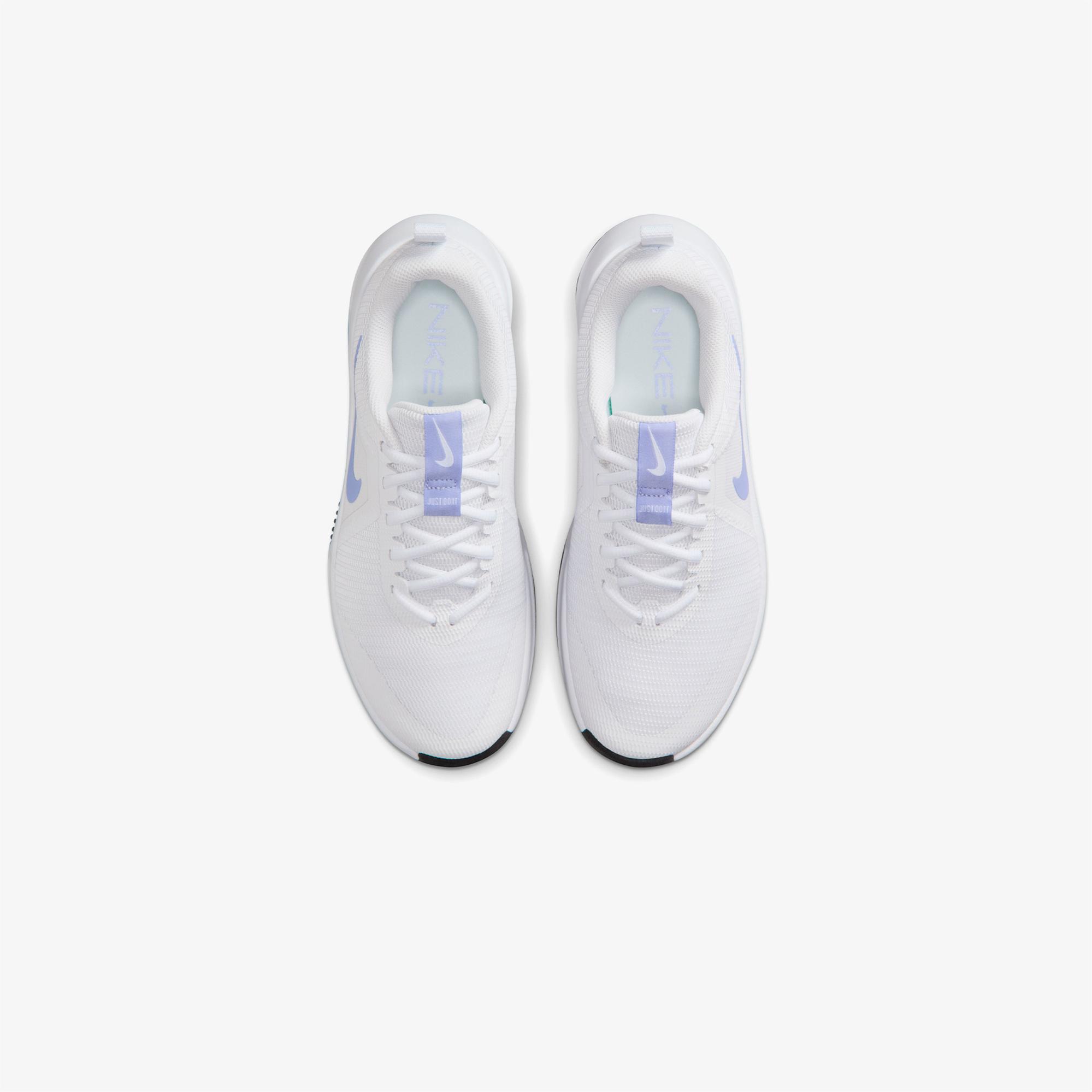 Nike MC Trainer 3 Kadın Beyaz Spor Ayakkabı