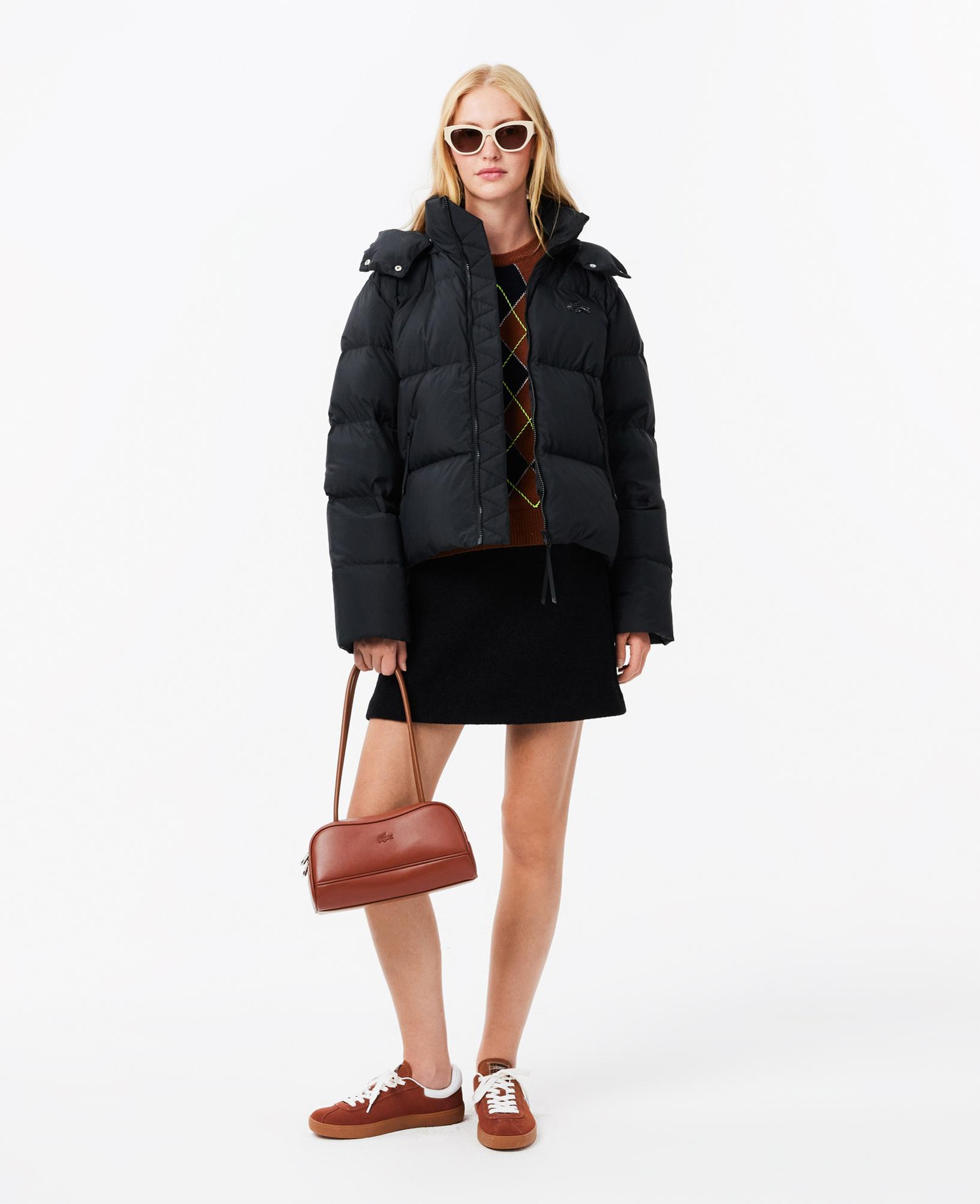 Lacoste Kadın Relaxed Fit Kapüşonlu Siyah Şişme Mont