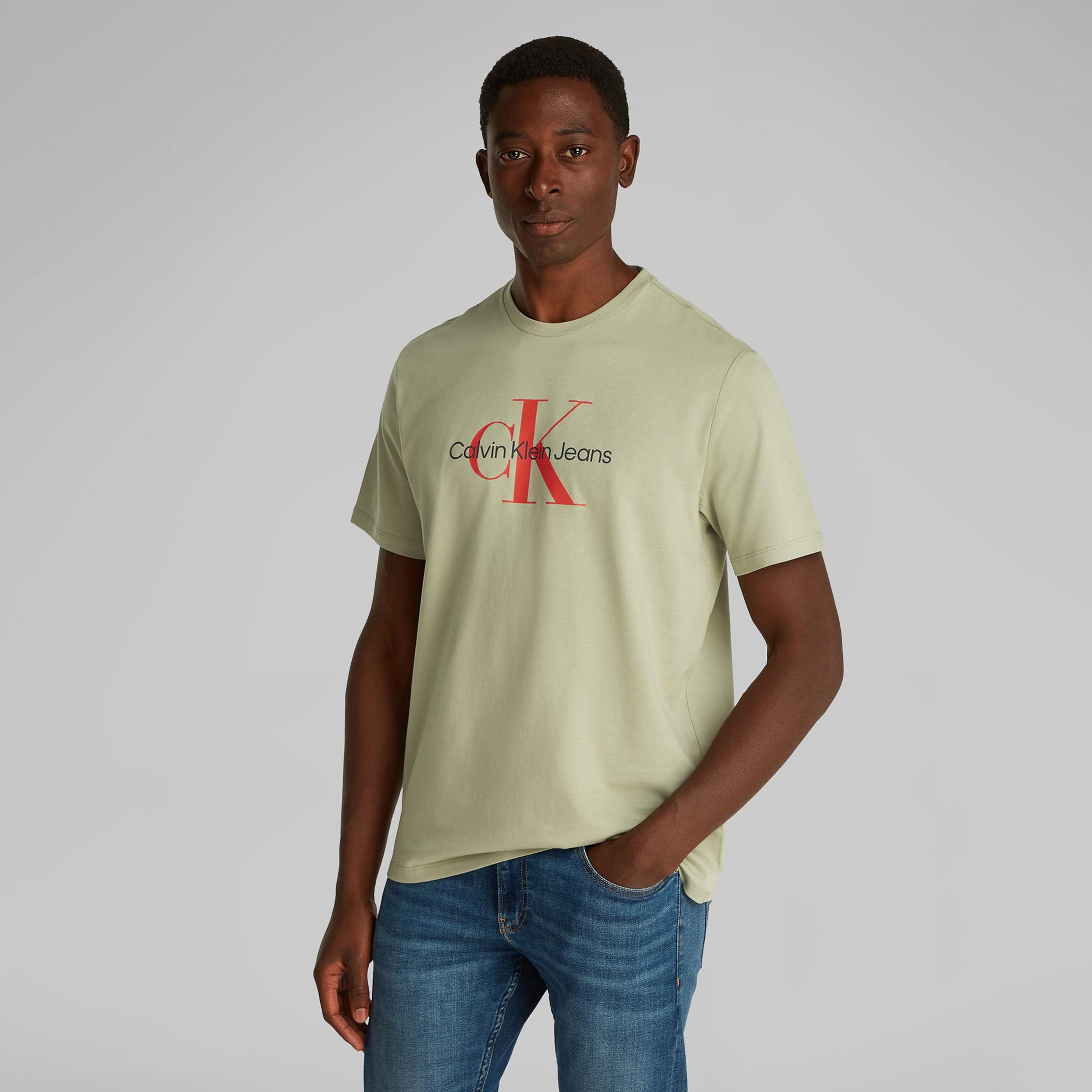 Calvin Klein Hero Monogram Erkek Yeşil T-Shirt