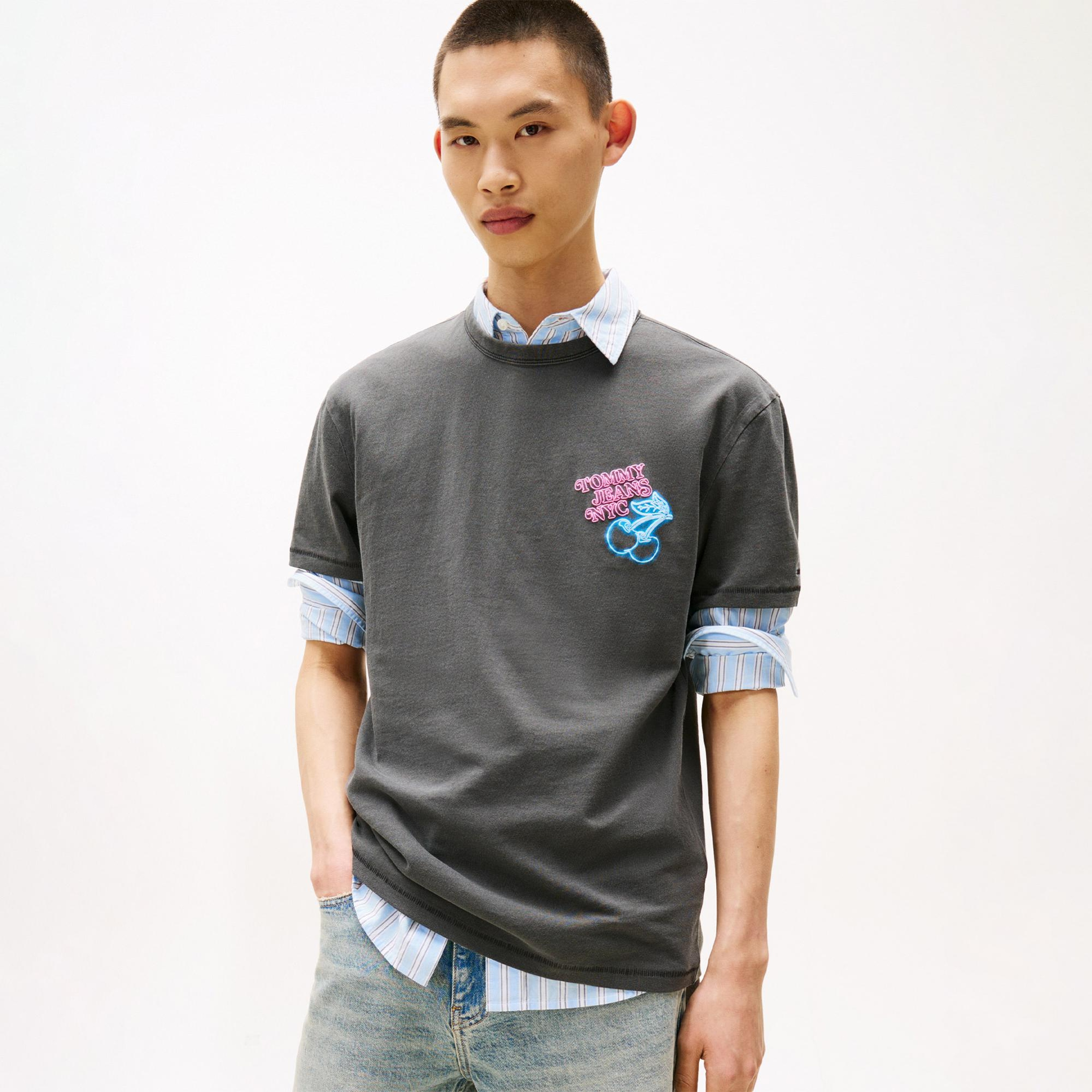 Tommy Hilfiger Back Graphic Crew Neck Erkek Gri T-Shirt
