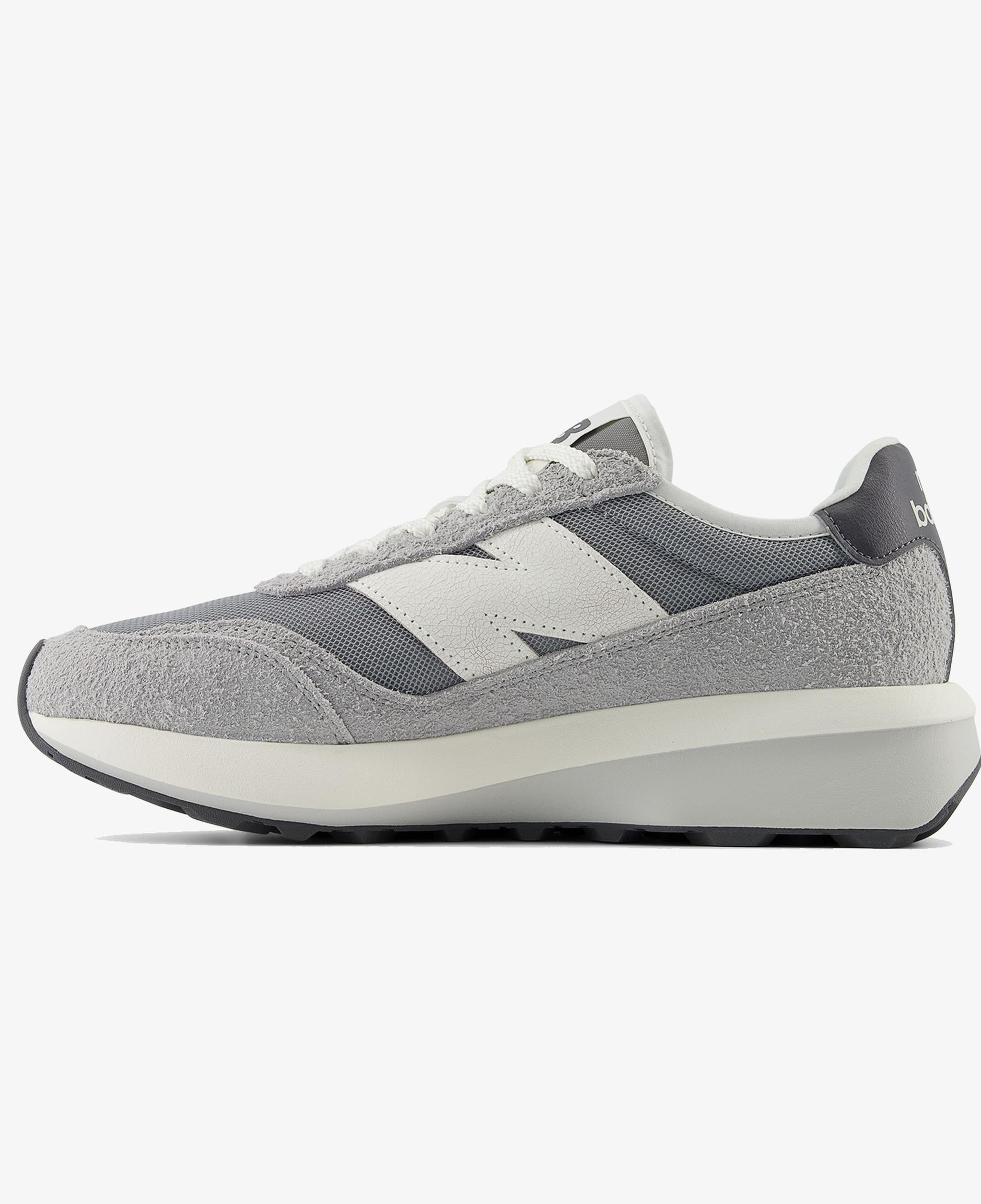 New Balance 370  Lifestyle   Kadın Gri Spor Ayakkabı
