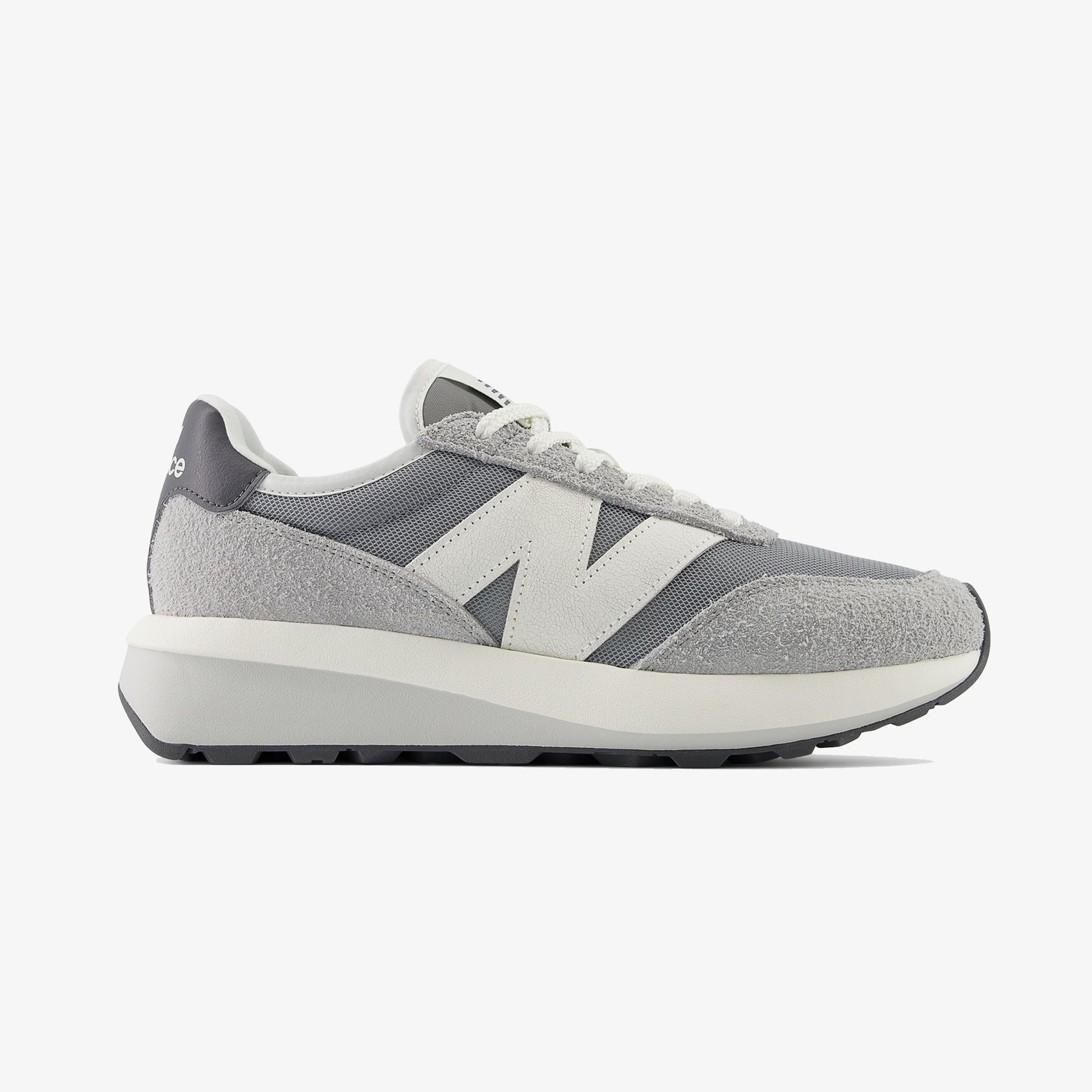 New Balance 370  Lifestyle   Kadın Gri Spor Ayakkabı