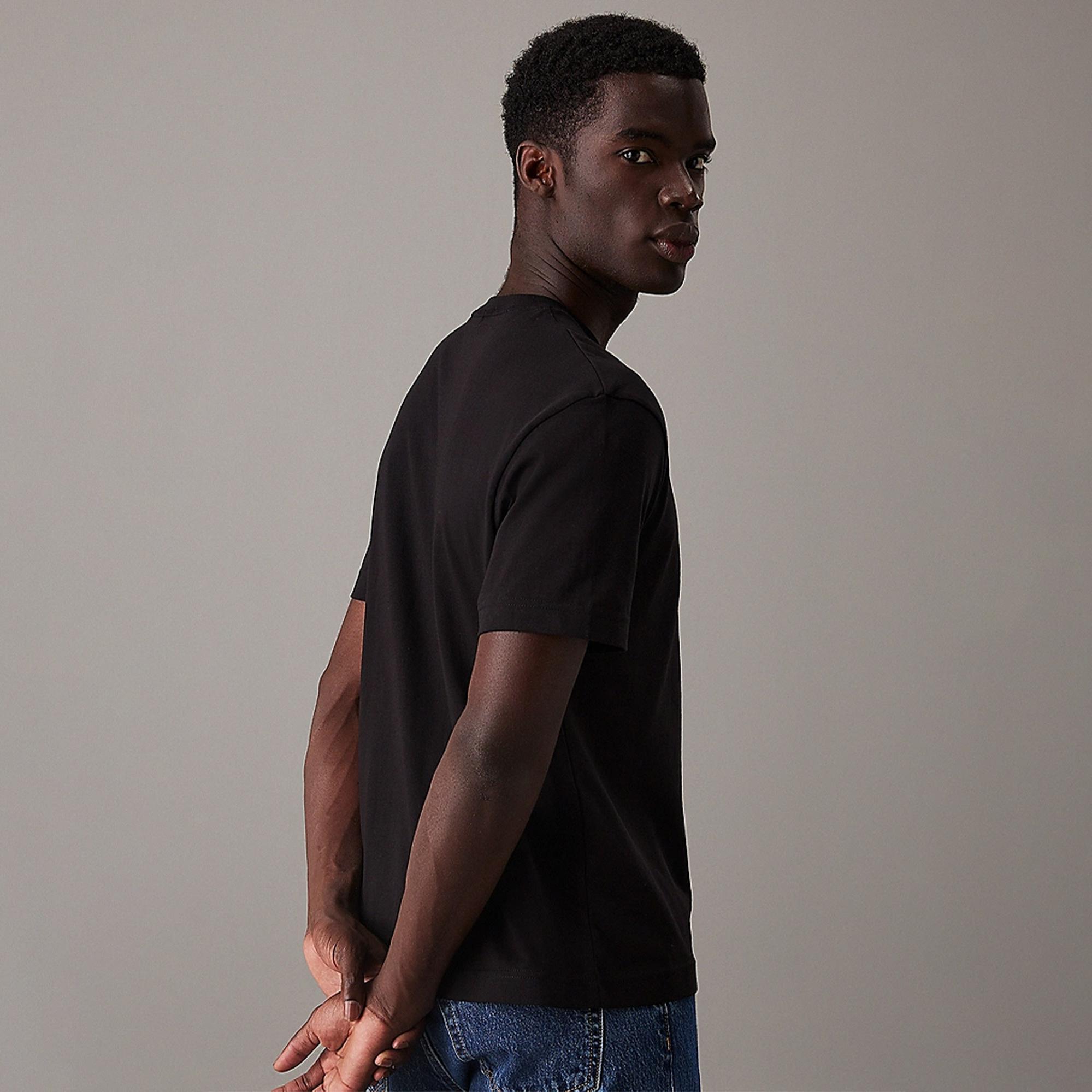 Calvin Klein Essentials Erkek Siyah T-Shirt