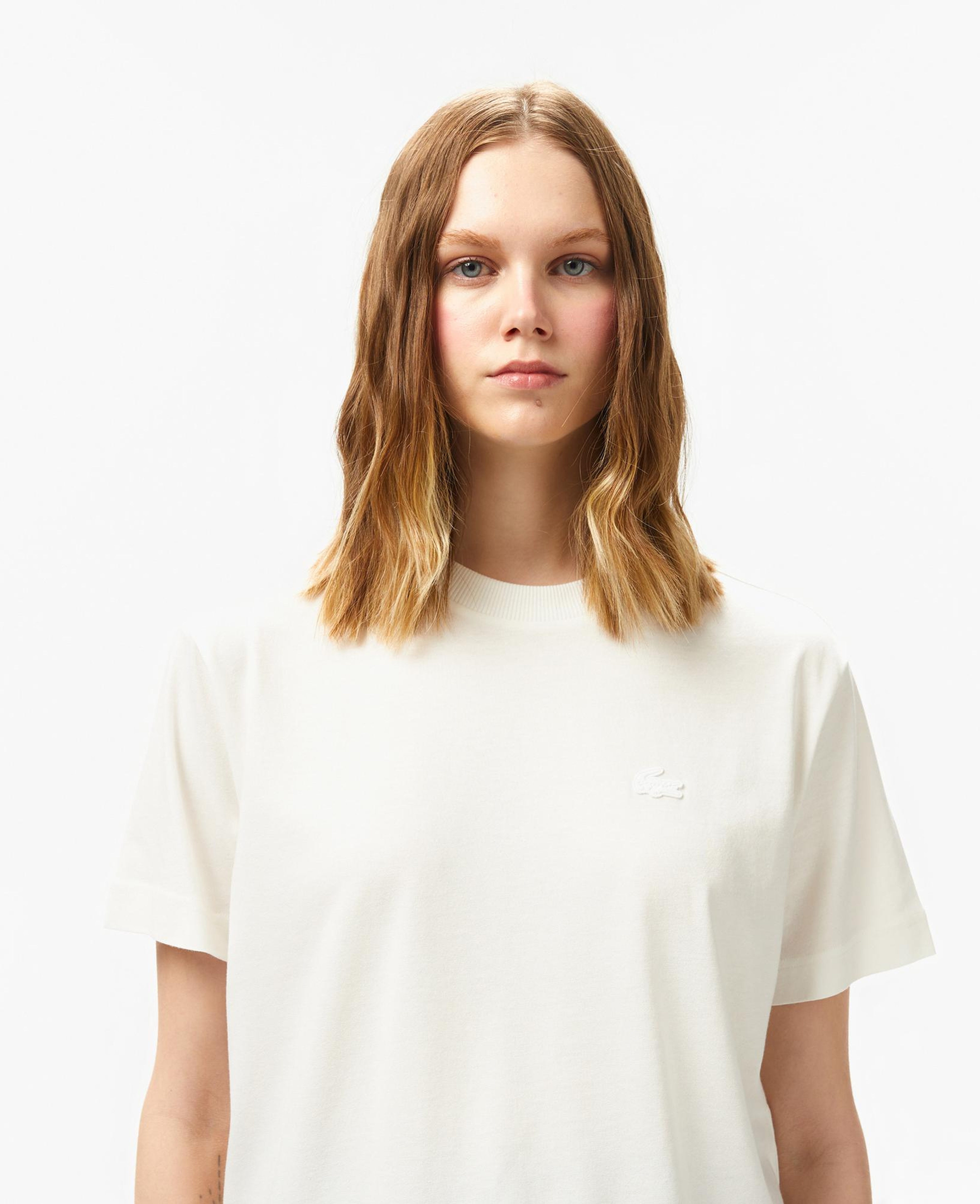 Lacoste Kadın Loose Fit Bisiklet Yaka Beyaz T-Shirt